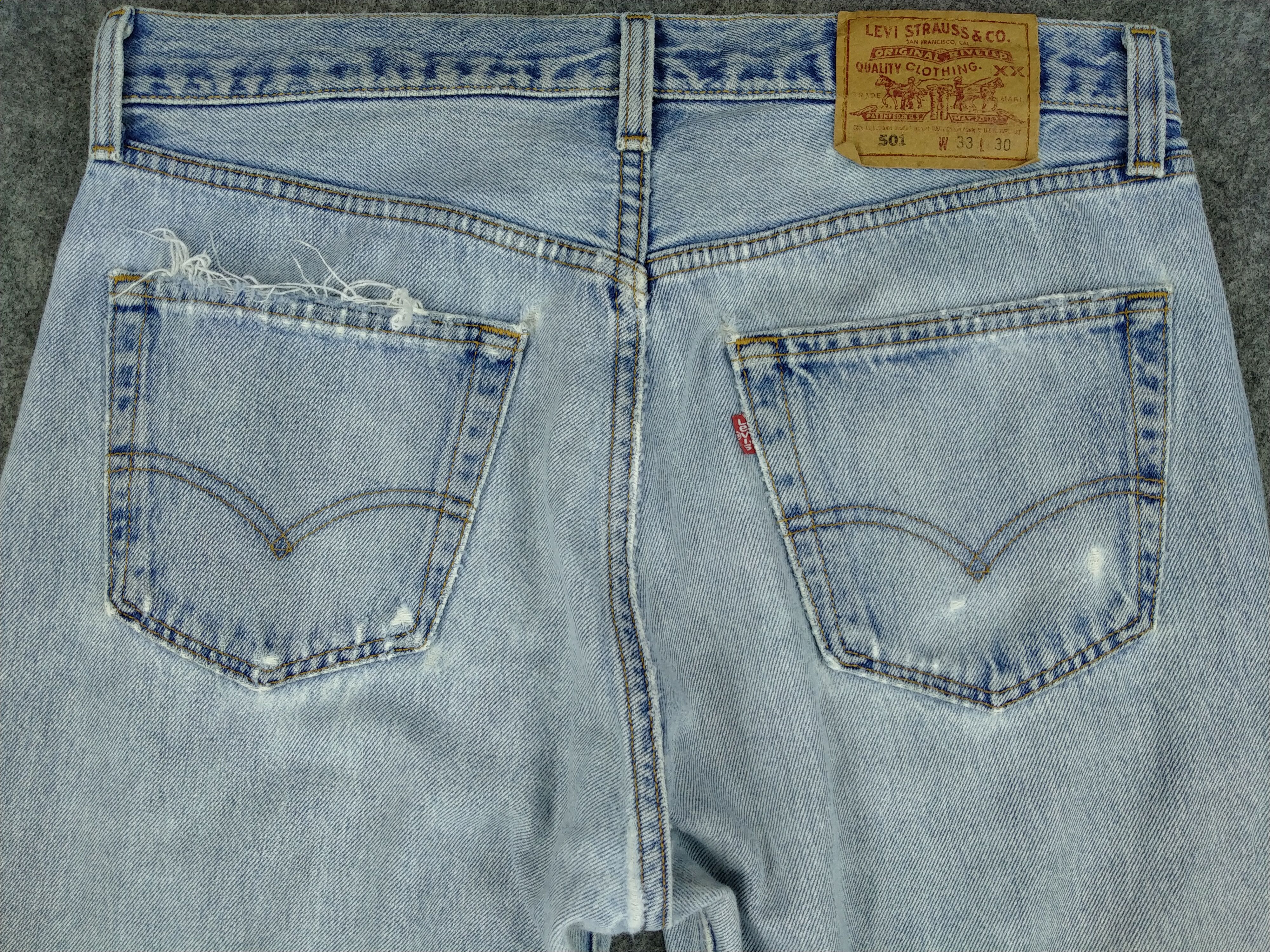 Levi's 90s Light Wash Vintage Levi's 501 USA 33x31 Denim -JN880 Size US 33 - 4 Thumbnail