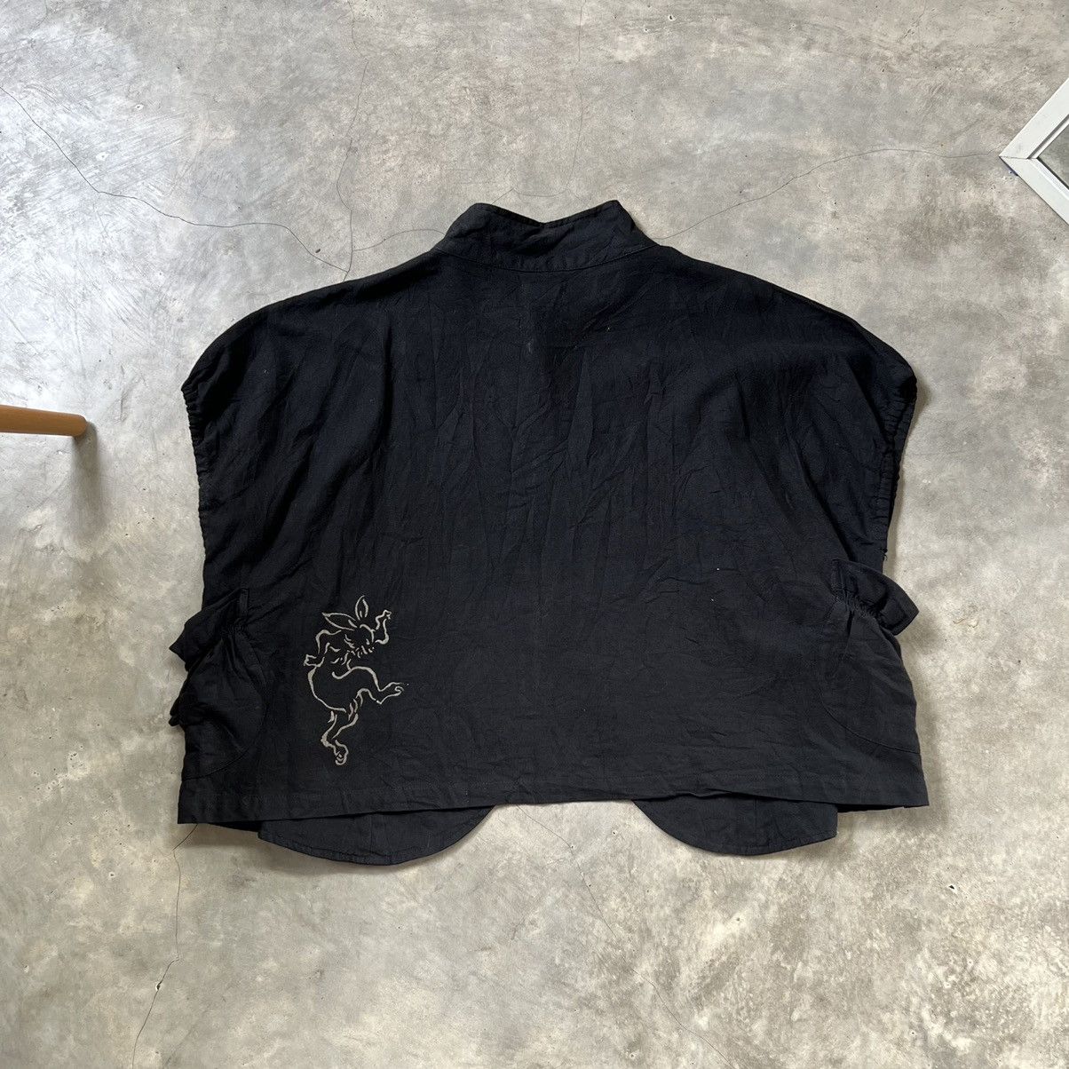 Japanese Brand Emmmm outer oversize crop cape canvas Size ONE SIZE - 2 Thumbnail