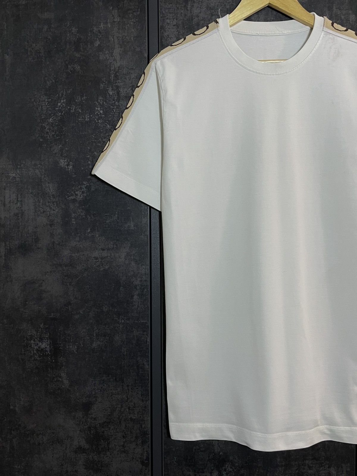 Gucci Gucci Lampas Embroidered Logos T-shirt Tom Ford Demna Size US M / EU 48-50 / 2 - 4 Thumbnail