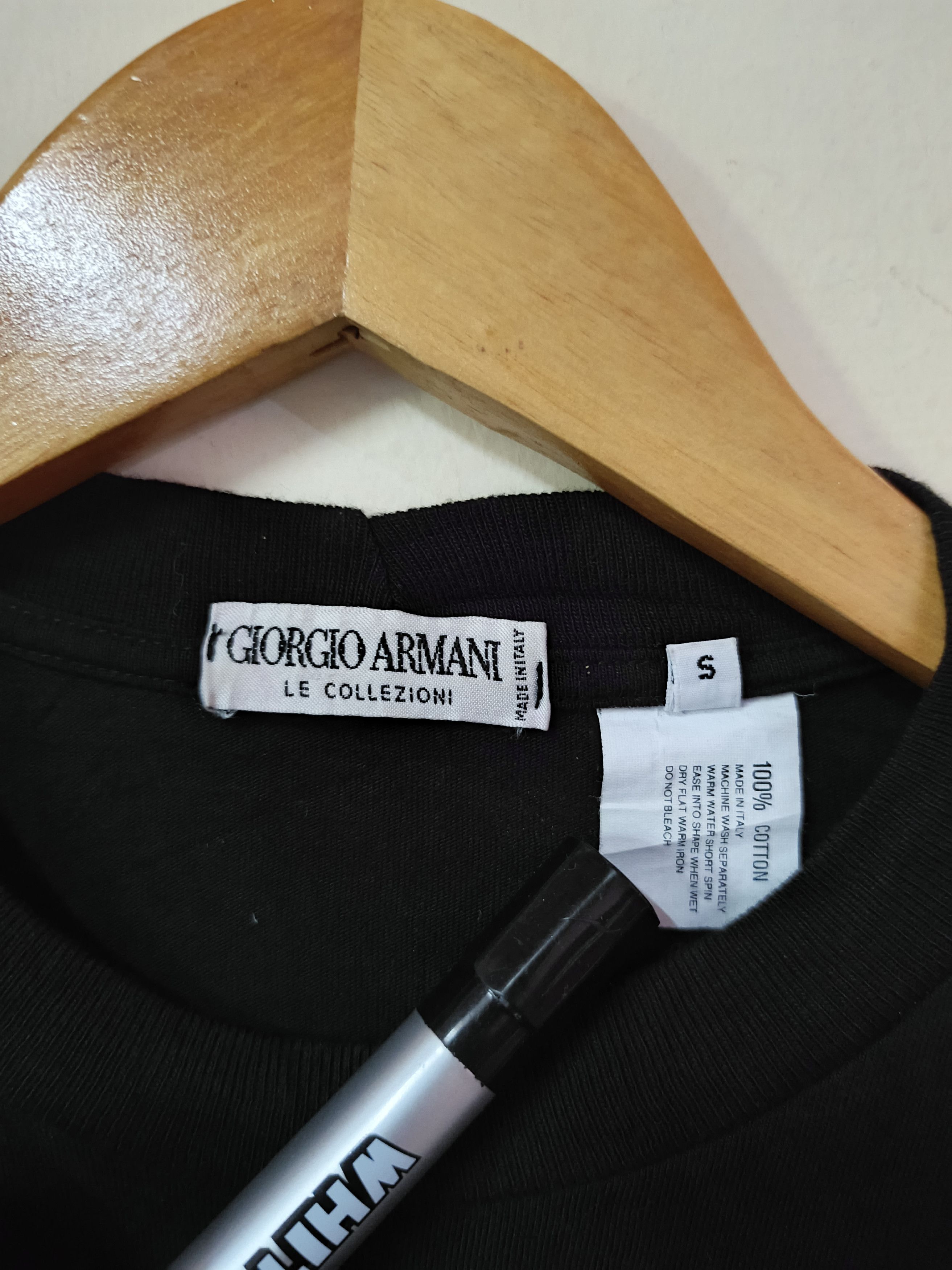 Giorgio Armani Giorgio Armani vintage script tee Size US S / EU 44-46 / 1 - 4 Thumbnail