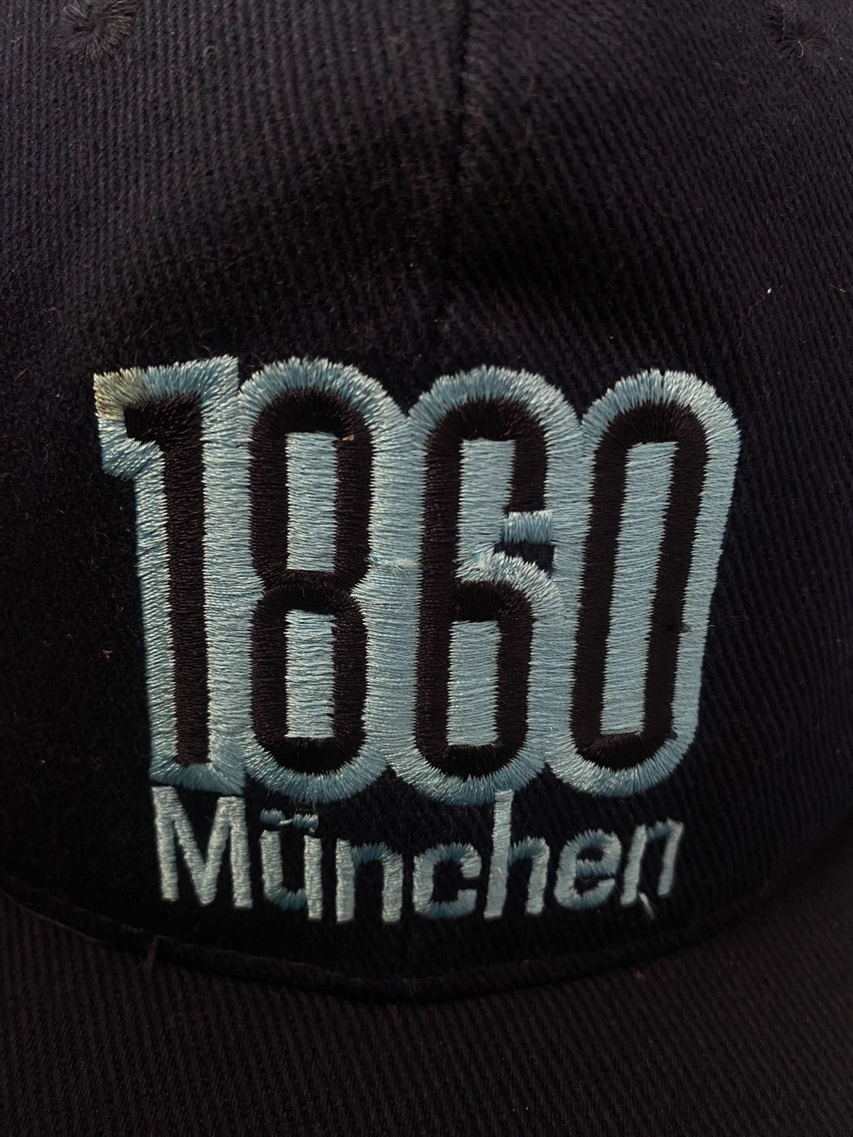 Nike Vintage nike 1860 munchen football cap Size ONE SIZE - 4 Thumbnail