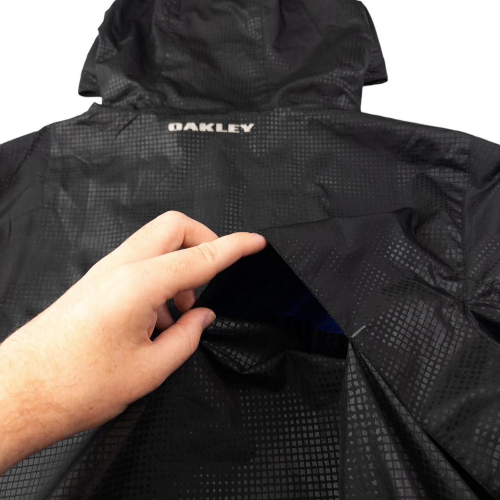 Oakley Vintage Oakley Lightweight Zip Up Jacket Size S Size US S / EU 44-46 / 1 - 7 Thumbnail
