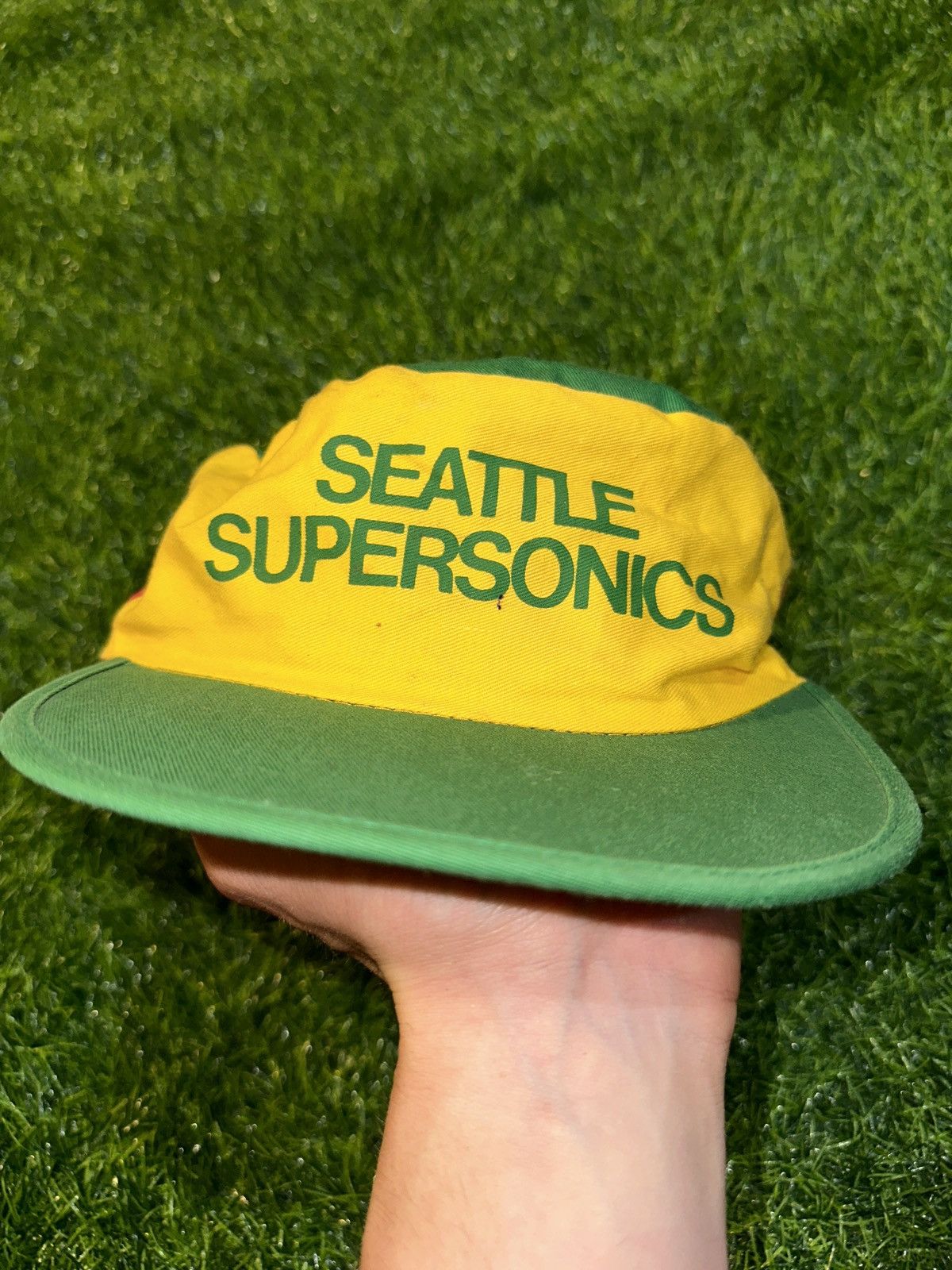 NBA Vintage nba seattle supersonics pillbox hat Size ONE SIZE - 2 Thumbnail