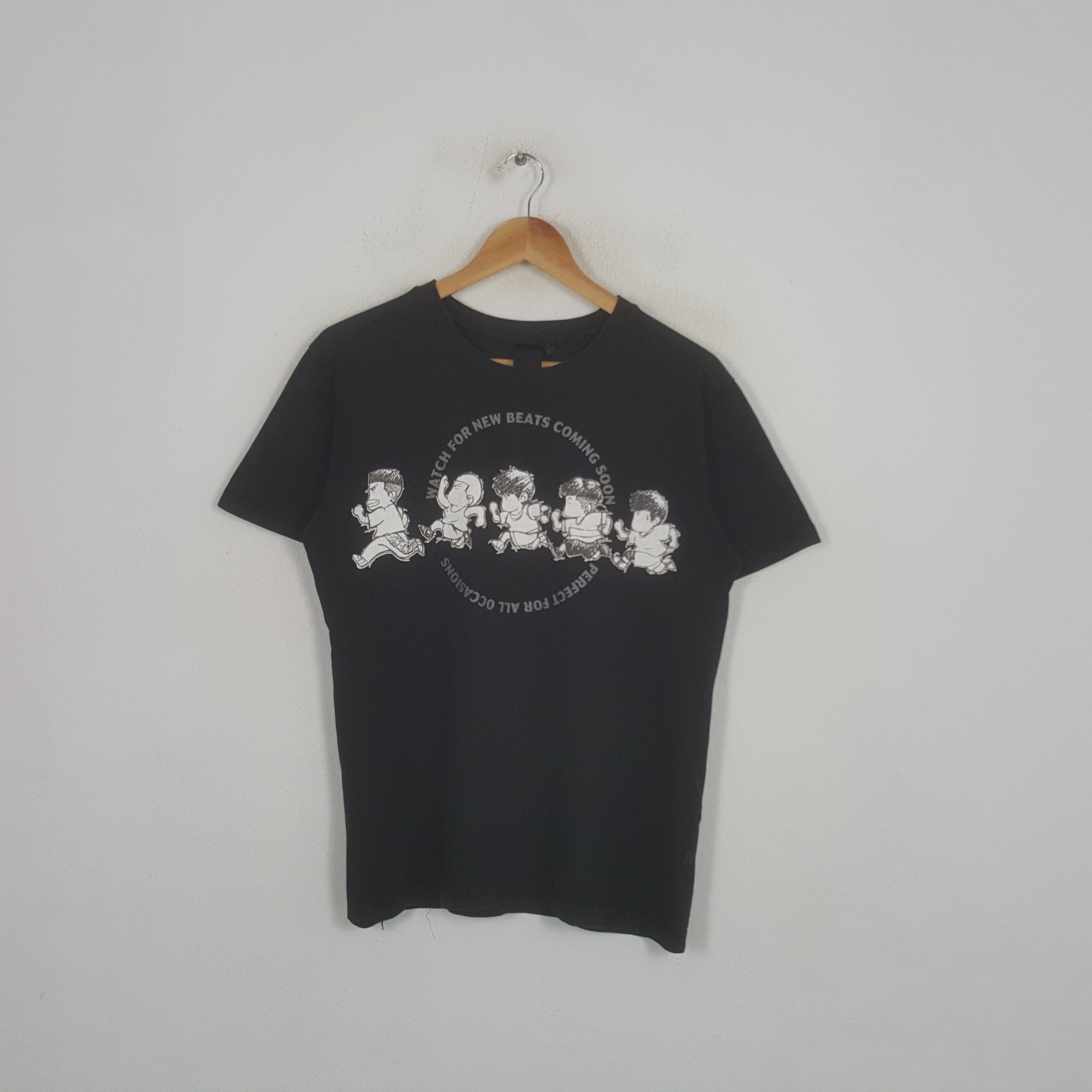 Number (N)ine × Vintage Vintage Number (N)ine X Team Shohoku Japanese Anime Tshirt Size US M / EU 48-50 / 2 - 1 Thumbnail