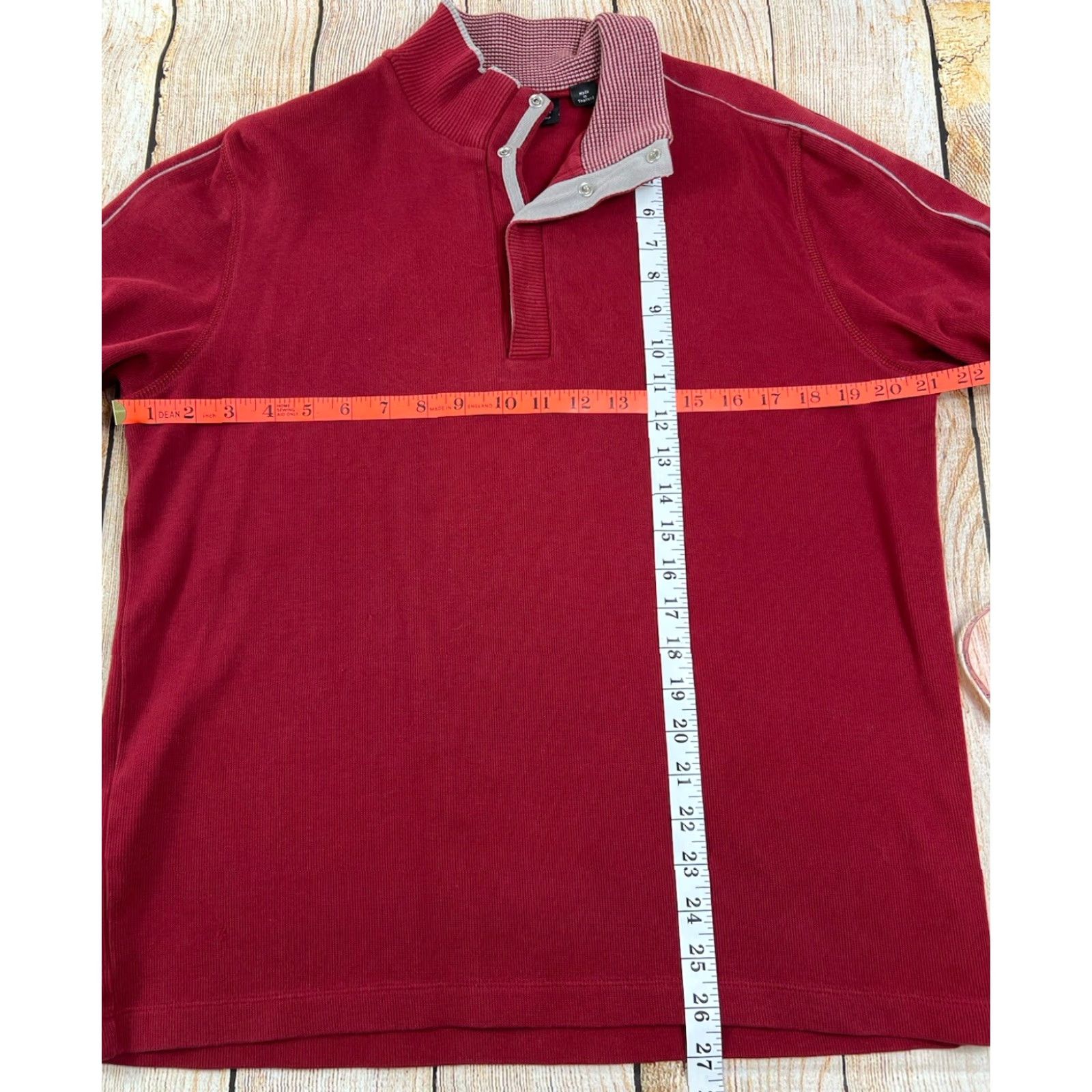Hugo Boss HUGO BOSS Sweater Pullover Red Size L Distressed Mens Buttons 1/4 Snap Button Pullover - Pre owned Size US L / EU 52-54 / 3 - 6 Thumbnail