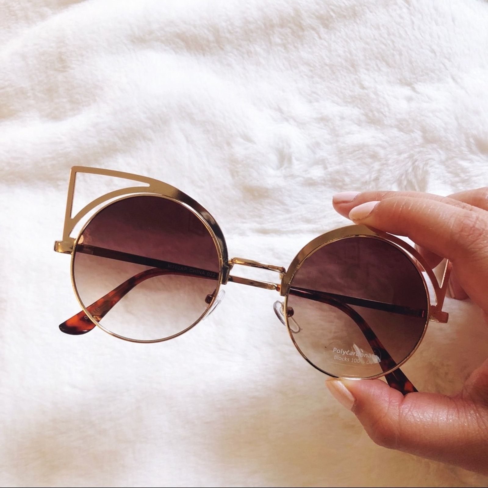 Other Mia Gold Cat Eye Retro Round Sunglasses Size ONE SIZE - 5 Thumbnail