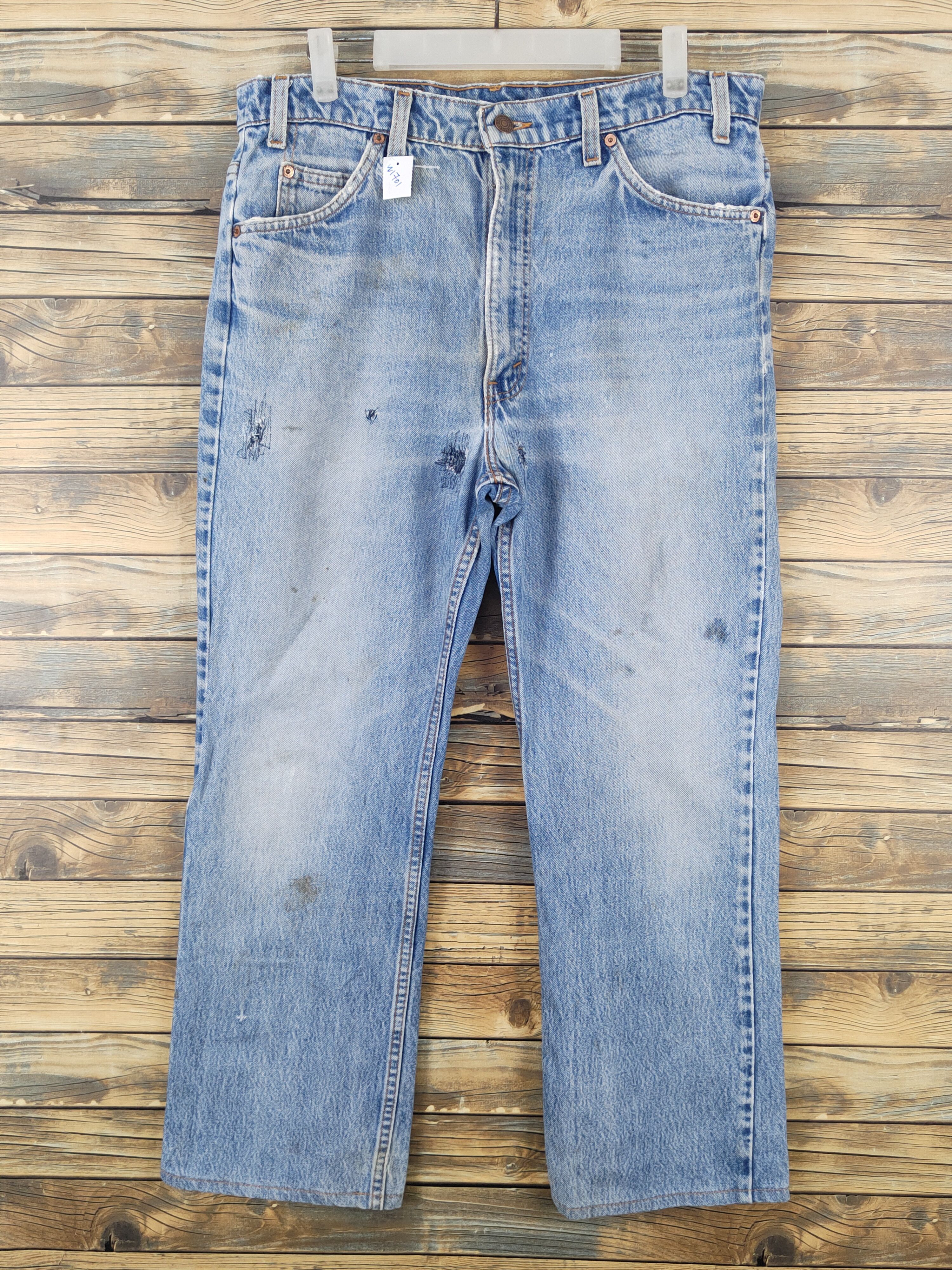 Levi's Levi's Blue Distressed Ripped denim Jeans #W1701 Size US 36 / EU 52 - 1 Thumbnail