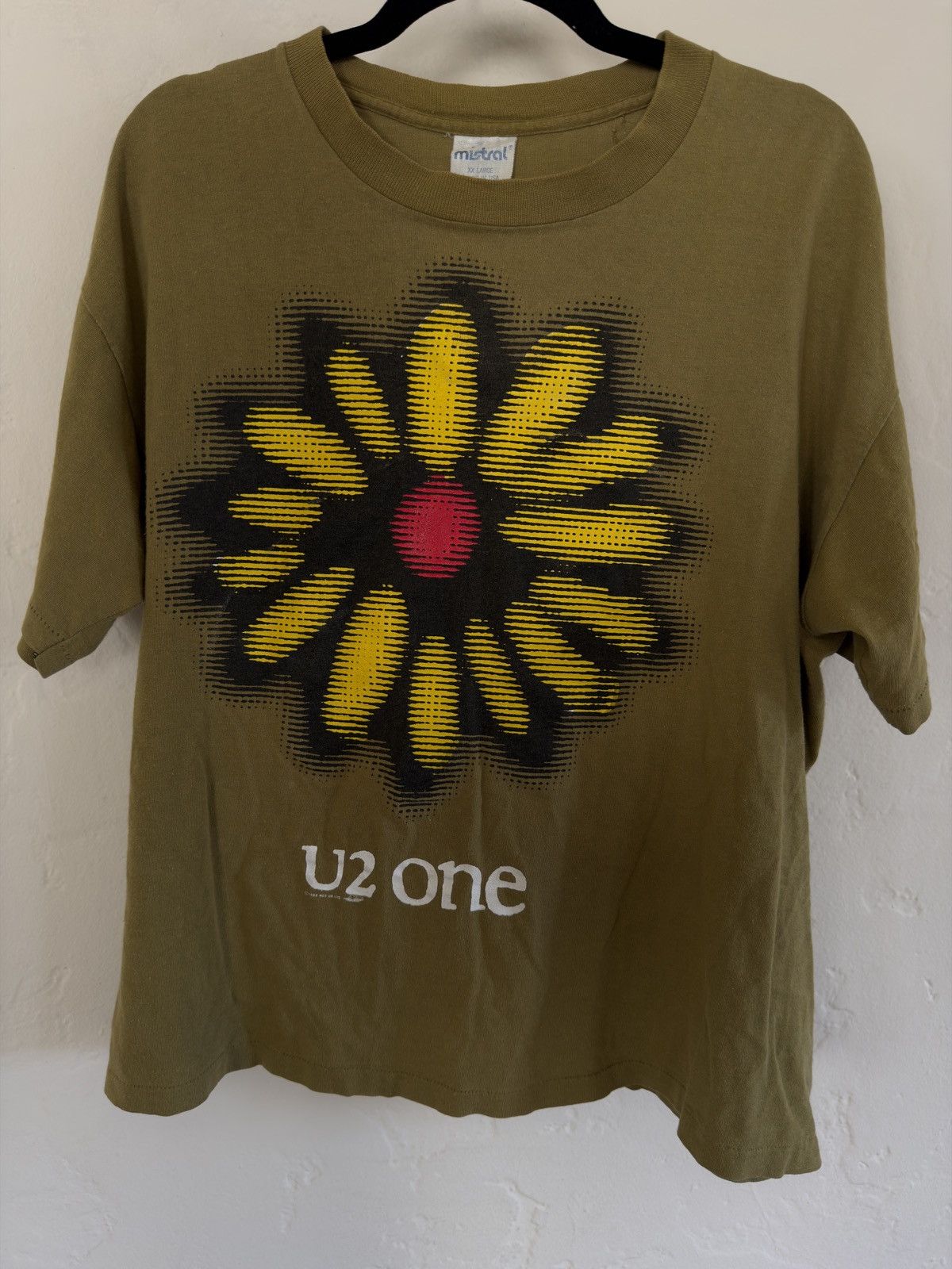 Other U2 One Vintage Tee Size US XXL / EU 58 / 5 - 1 Preview