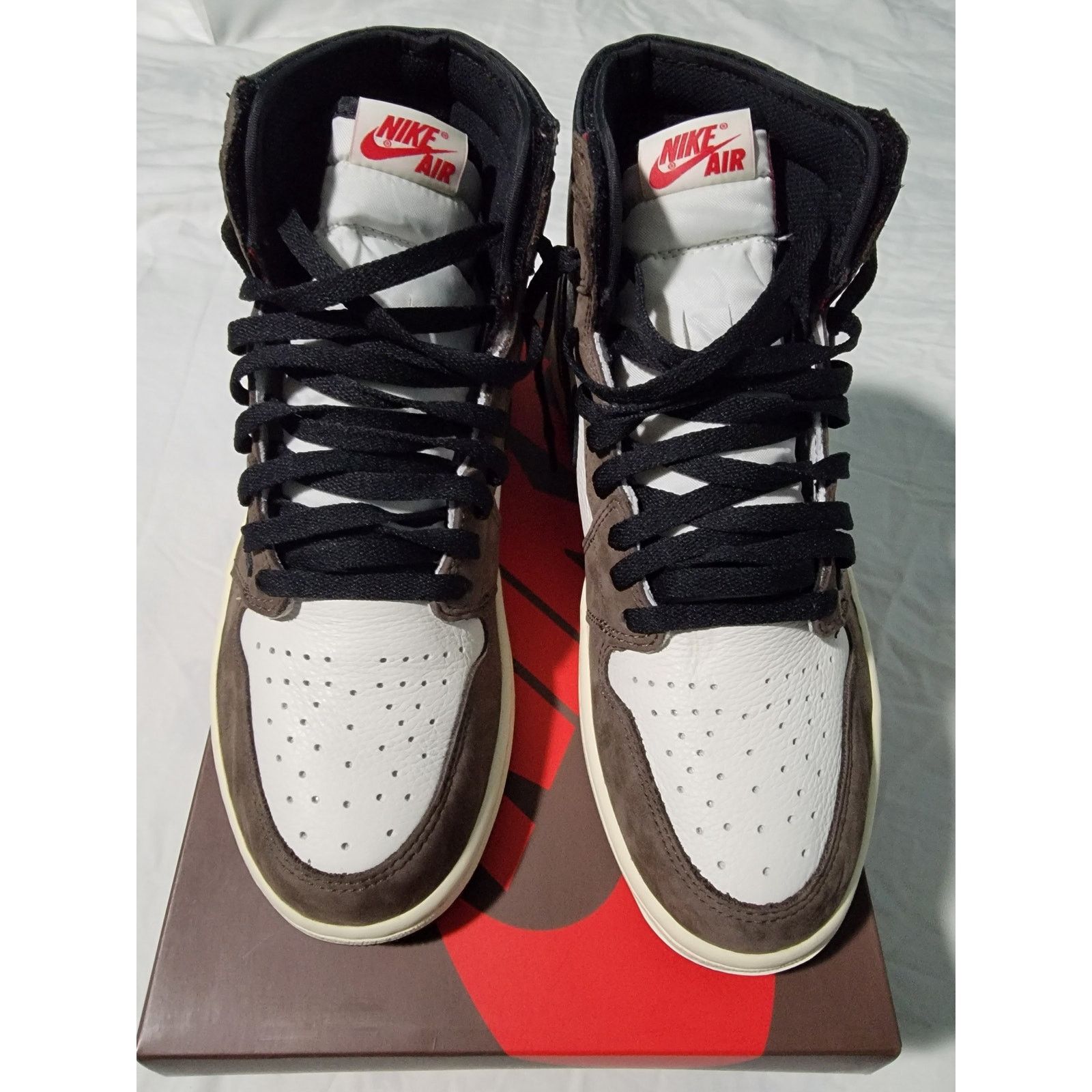 Nike Nike Travis Scott Air Jordan 1 High Mocha Brown Cactus Jack Size US 9.5 / EU 42-43 - 8 Thumbnail