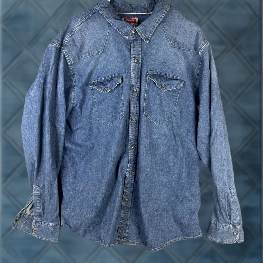 Wrangler Wrangler Shirt Mens 3XL Blue Denim Western Pearl Snap Long Sleeve Cowboy Ranch Shirt Button-Up Casual Western Mens 3XL Blue Denim Wrangler Shirt Size US XXL / EU 58 / 5 - 1 Thumbnail