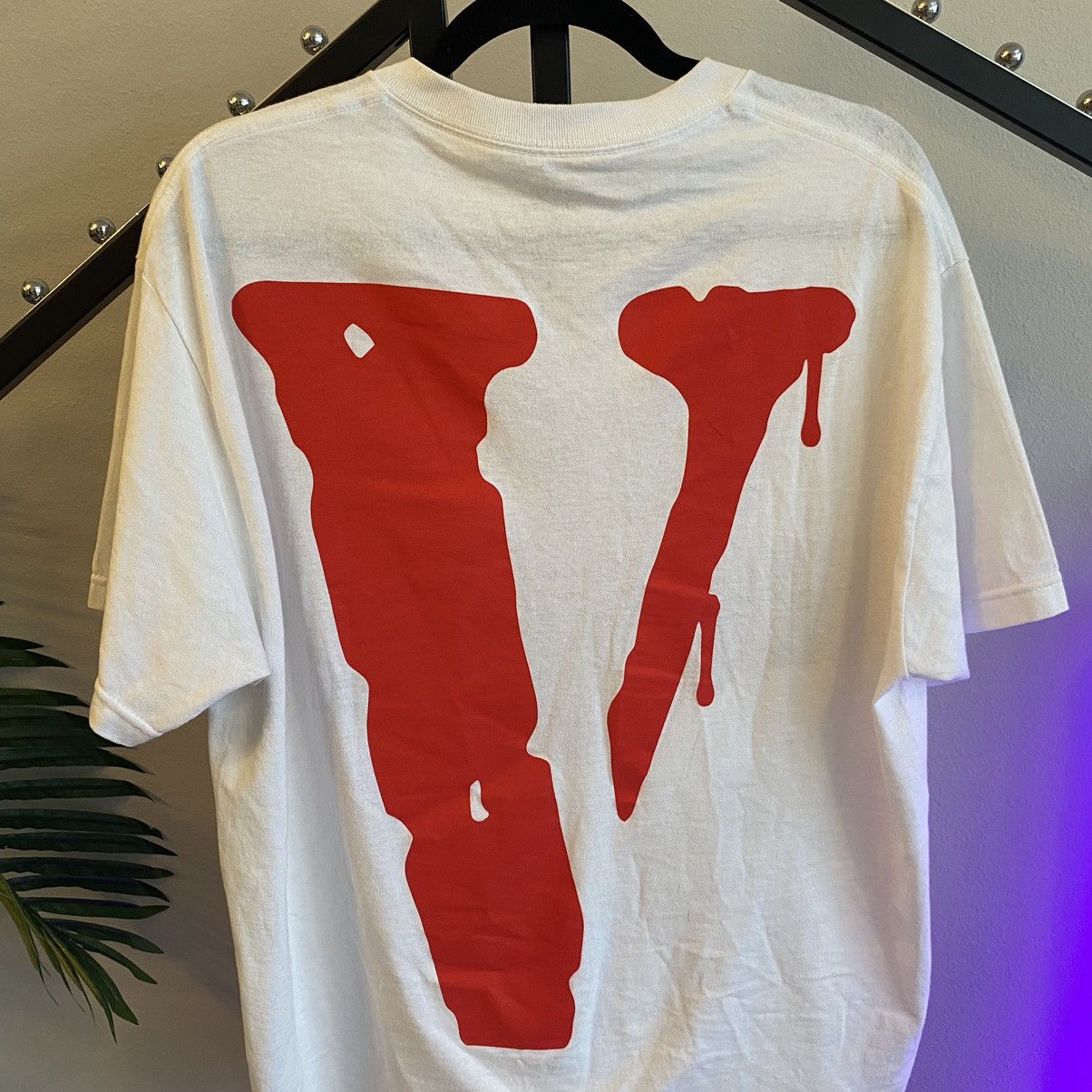City Morgue × Vlone Vlone x City Morgue Tee White Size US L / EU 52-54 / 3 - 4 Thumbnail