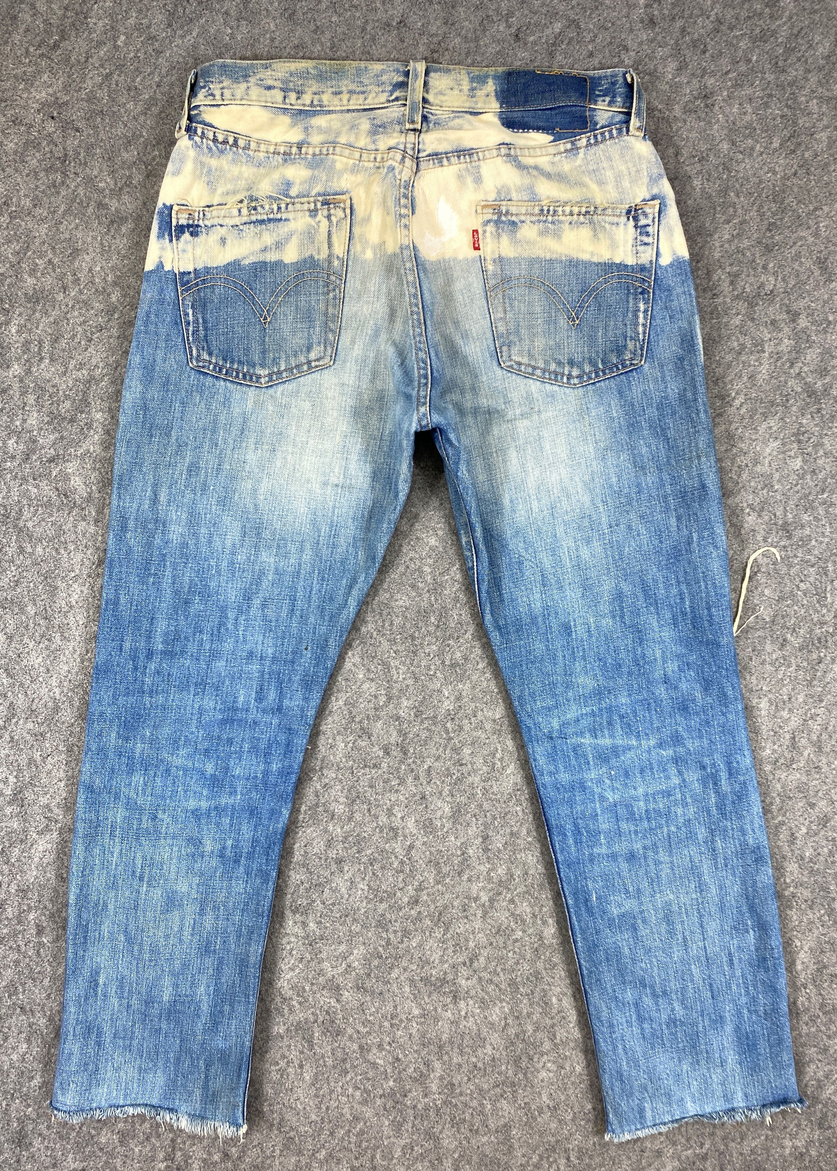 Levi's Faded Blue Vintage Levis 501 Jeans 32x26.5- JN3111 Size US 32 / EU 48 - 2 Thumbnail