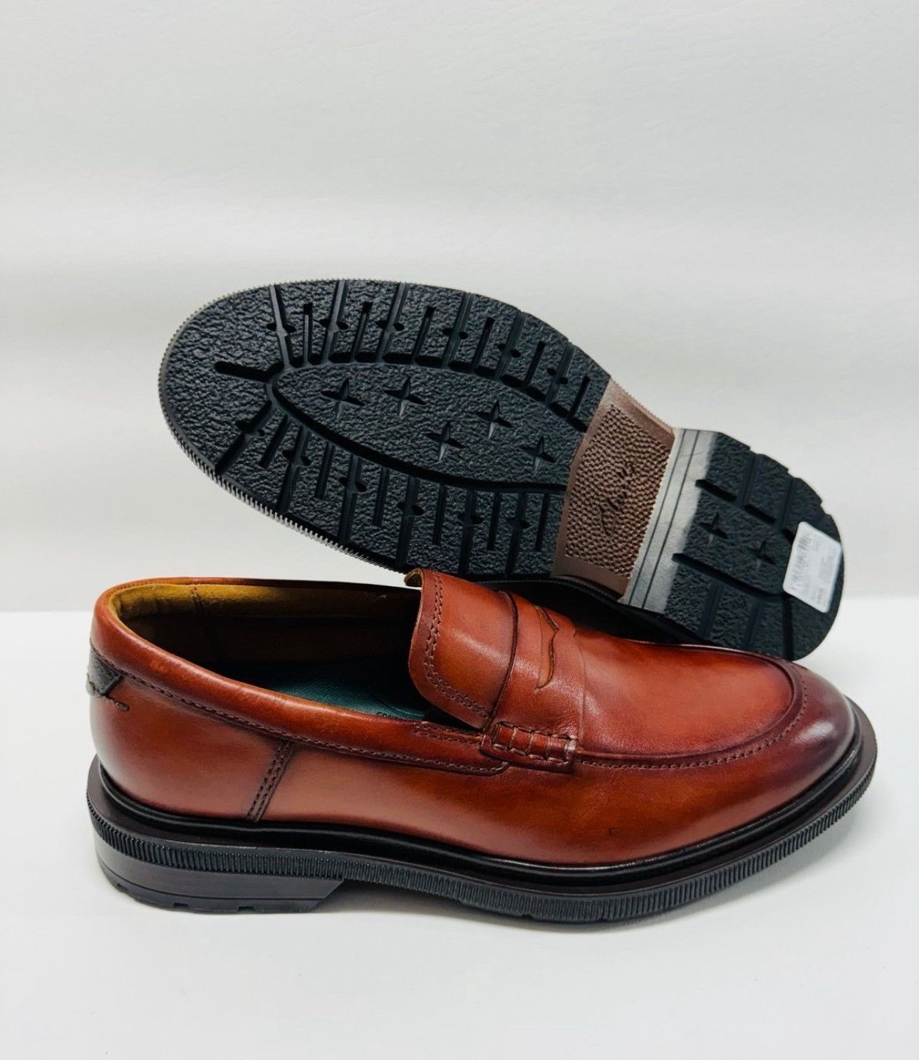 Clarks Clarks Burchill Penny Oxford Tan Size US 9.5 / EU 42-43 - 1 Thumbnail