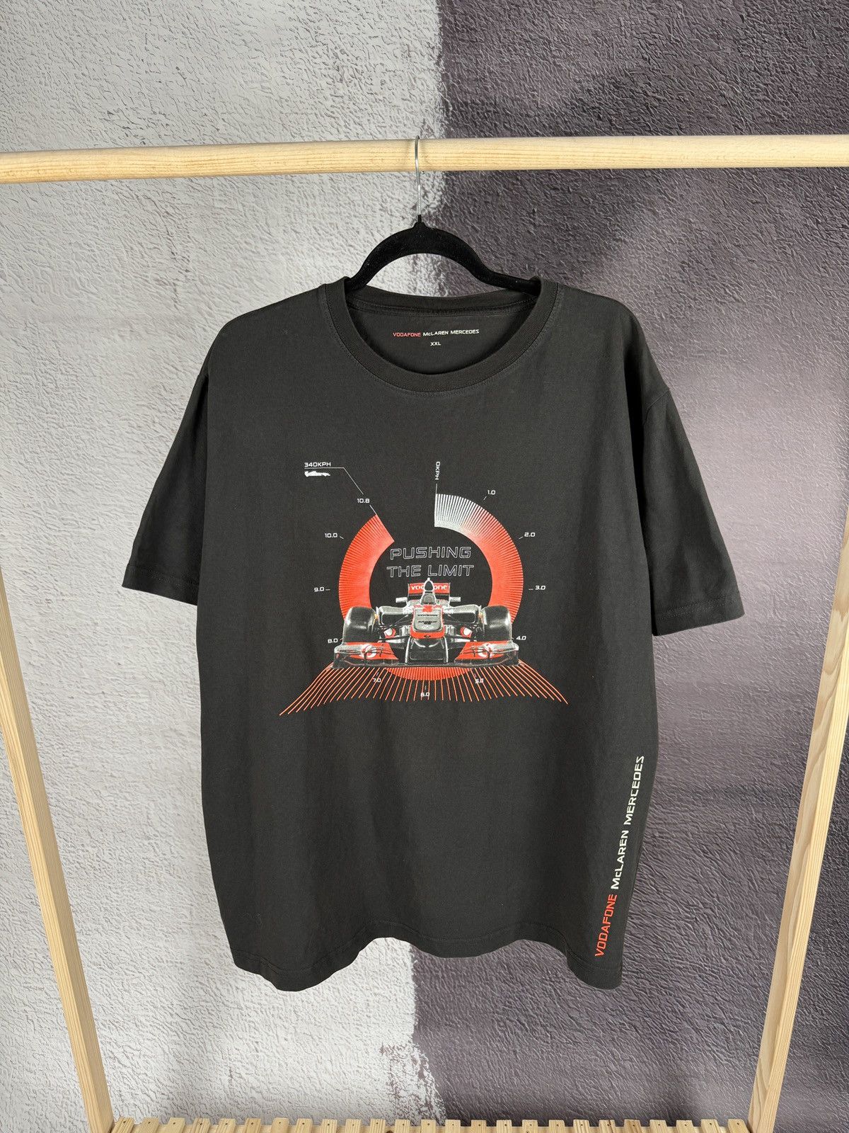 Mercedes-Benz × Vintage Vintage Rare Vodafone McLaren Mercedes pushing the limit tee Size US XXL / EU 58 / 5 - 1 Thumbnail
