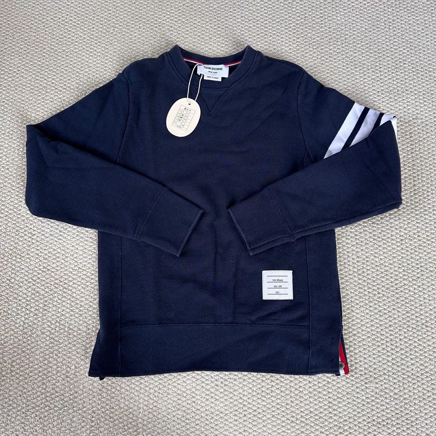 Thom Browne Thom Browne Classic Four-Stripe Sweatshirt Size US S / EU 44-46 / 1 - 1 Thumbnail