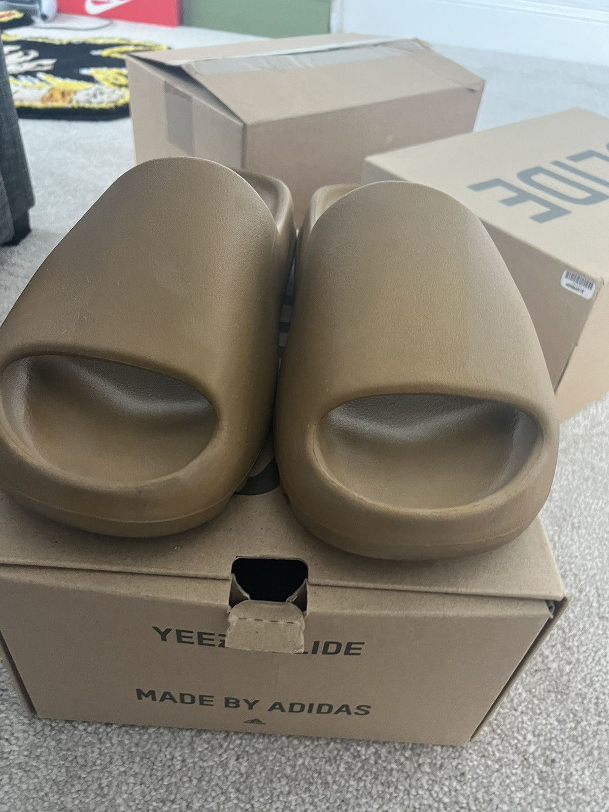 Adidas Adidas yeezy slides ochre Size US 11 / EU 44 - 3 Thumbnail