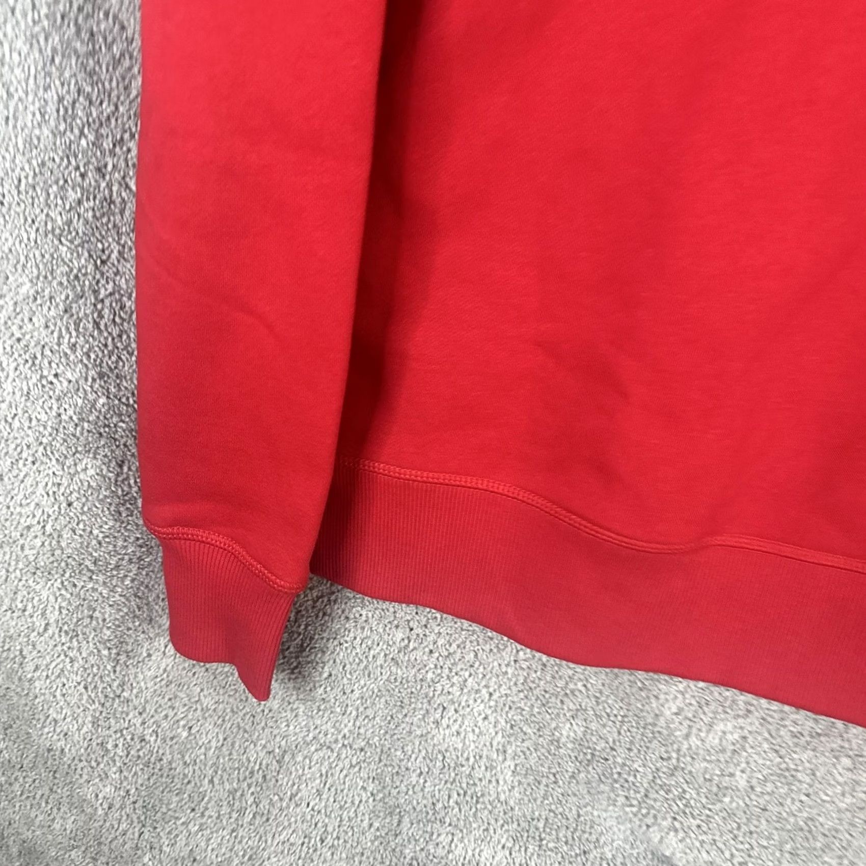 Tommy Hilfiger Tommy Hilfiger Sweatshirt Mens 2XL Red Big Flag Logo Crewneck Pullover Fleece Shirt Size US XXL / EU 58 / 5 - 2 Thumbnail
