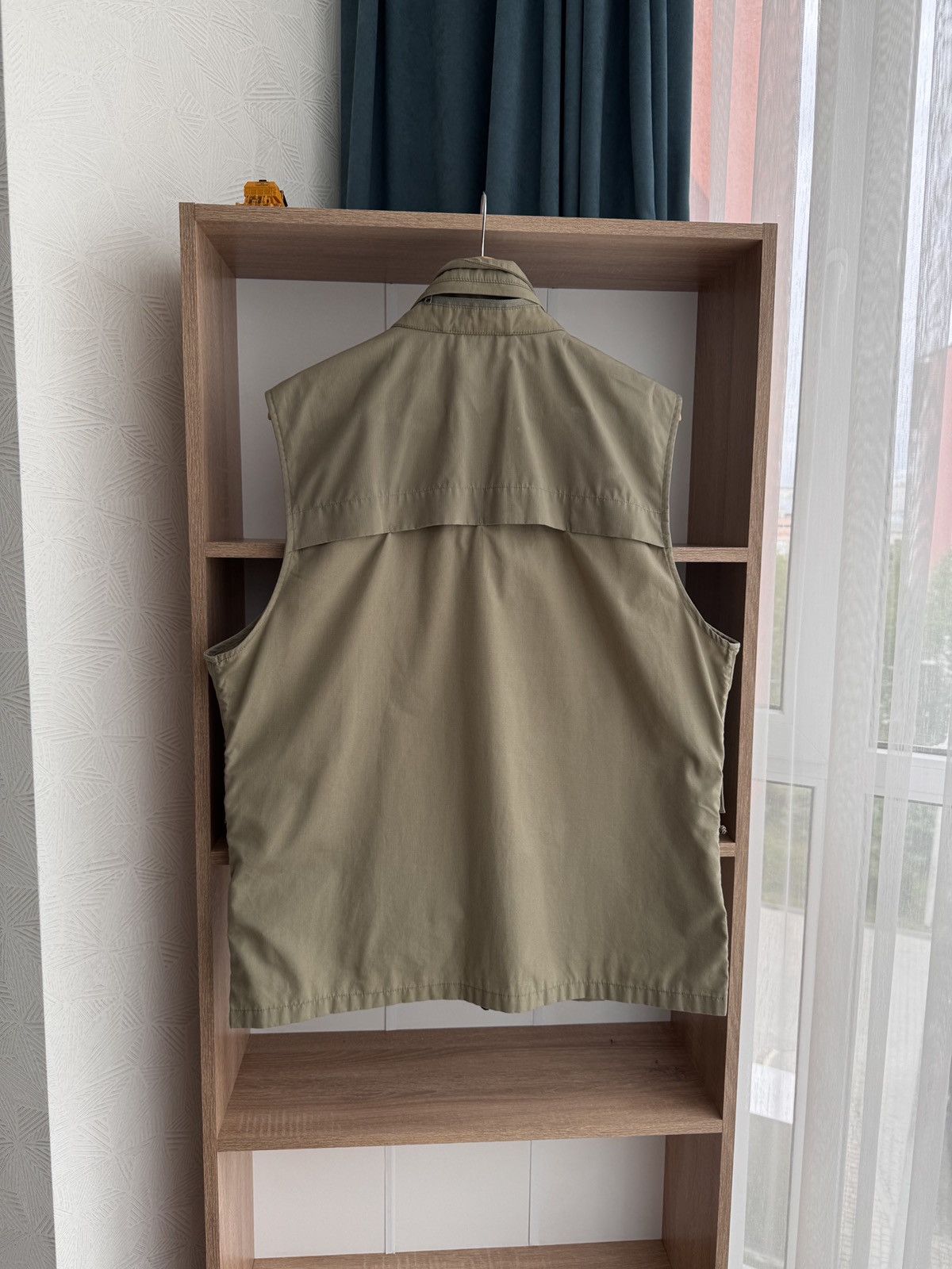Fjallraven × Vintage Vintage Fjallraven Outdoor Japanese Khaki Traveller Vest Size US XL / EU 56 / 4 - 9 Thumbnail