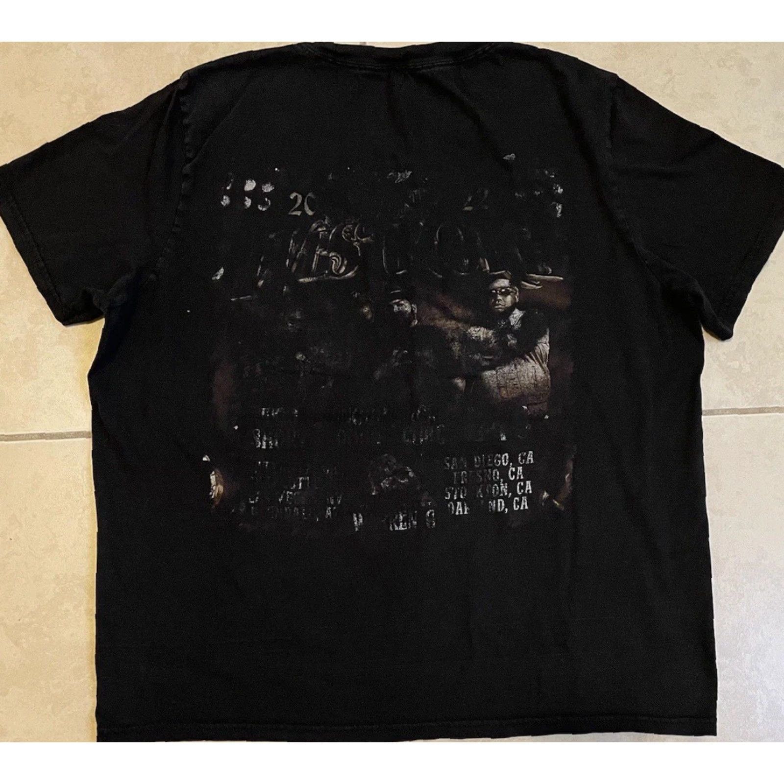 Vintage VINTAGE 2022 Snoop Dogg Faded Distress Tour Shirt M Warren G Ice Cube Hip Hop Grunge Y2K Shirt Mens Black 90s Concert Tour Vintage Boxy Size US M / EU 48-50 / 2 - 2 Thumbnail