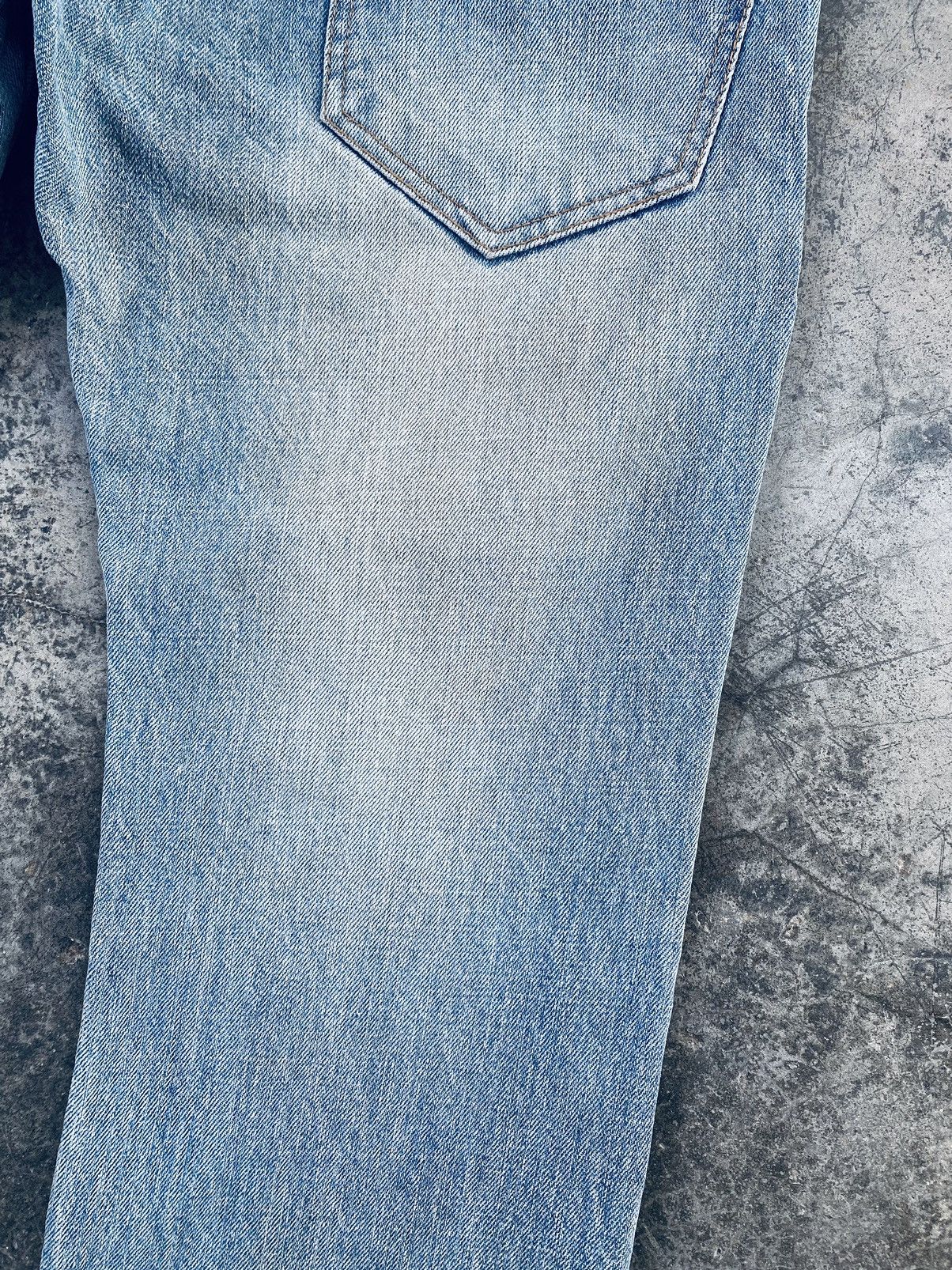 Japanese Brand Vintage Daily News Eyelet Distressed Denim Pants Size US 30 / EU 46 - 19 Thumbnail