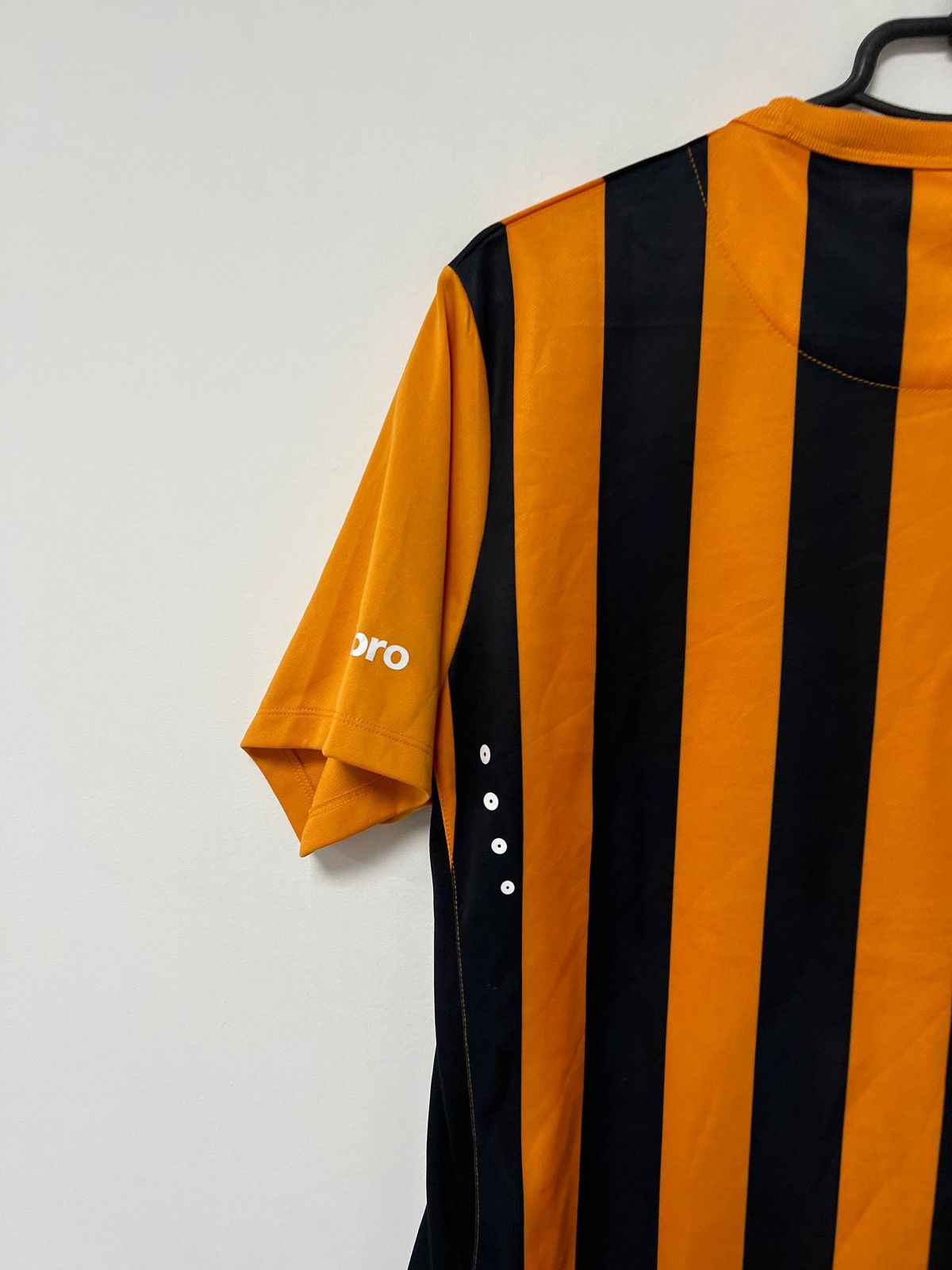Umbro Vintage Hull City 2014/2015 Soccer Football Shirt Umbro XL Size US XL / EU 56 / 4 - 13 Thumbnail