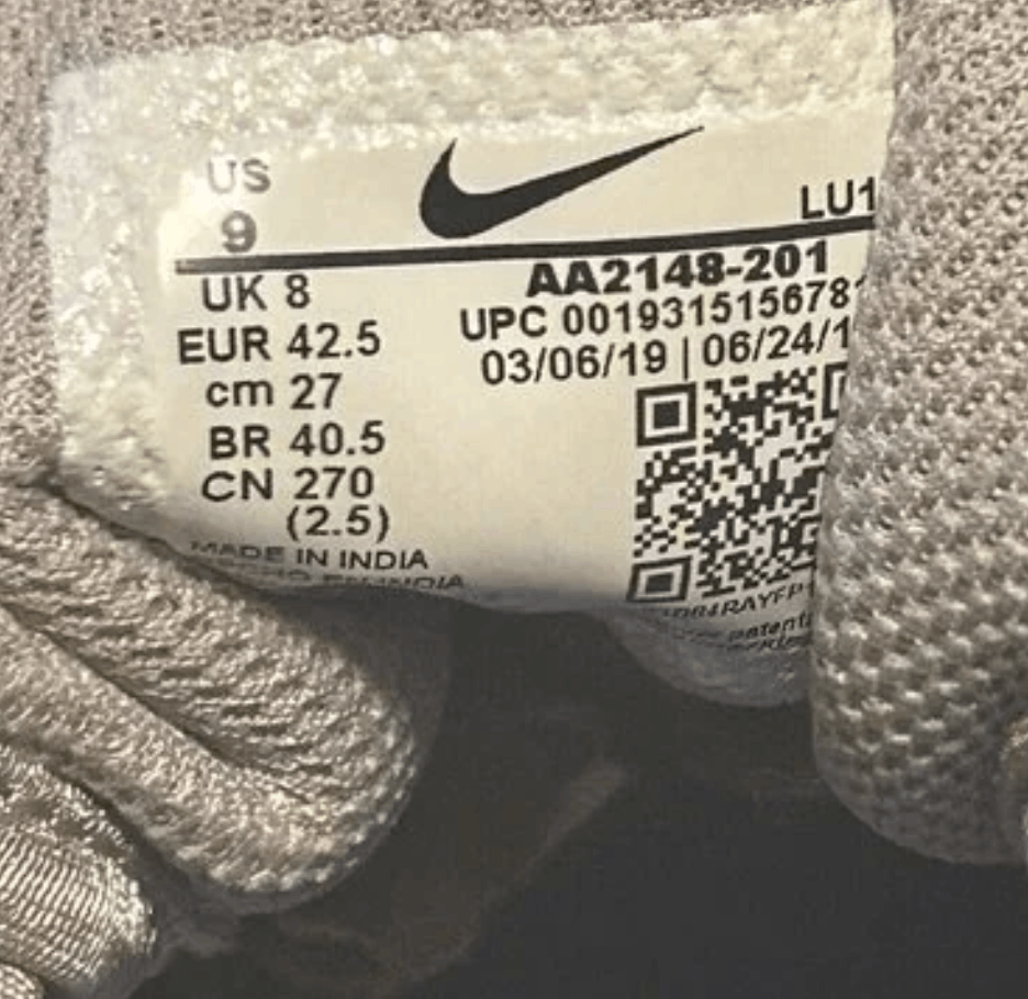 Nike NEW Nike Men's Air Max Axis AA2148-201 Moon Particle Sz 9 Size US 9 / EU 42 - 9 Thumbnail
