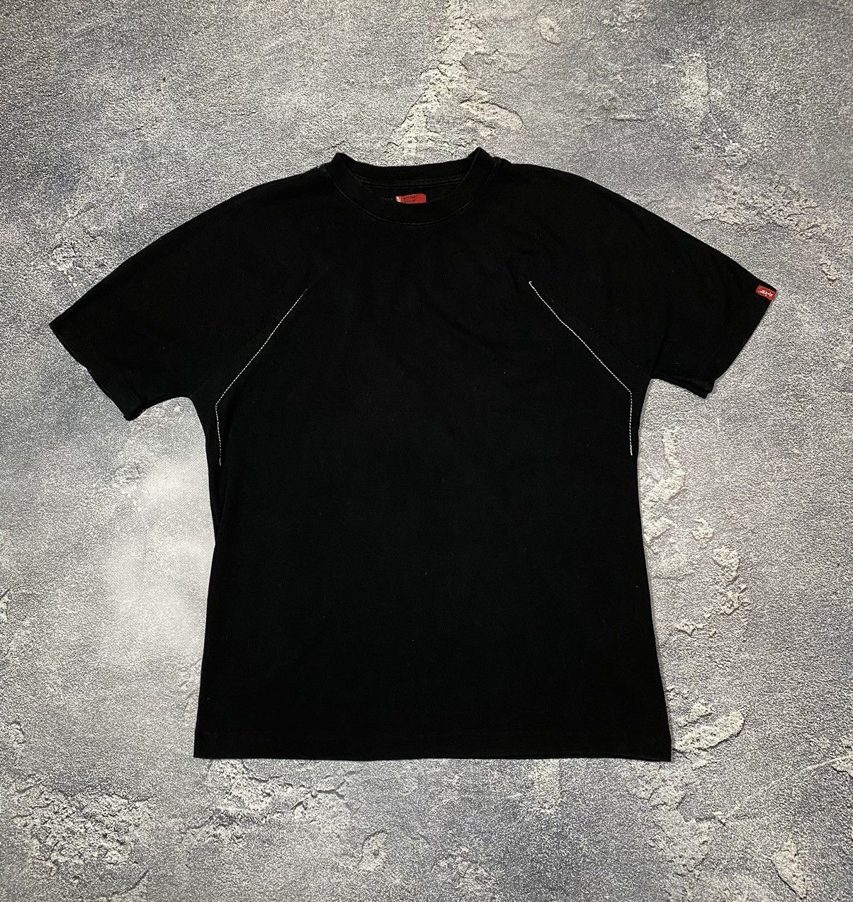 Levi's × Levi's Vintage Clothing × Vintage Vintage LEVIS Red Tab black Tshirt Size US M / EU 48-50 / 2 - 1 Thumbnail