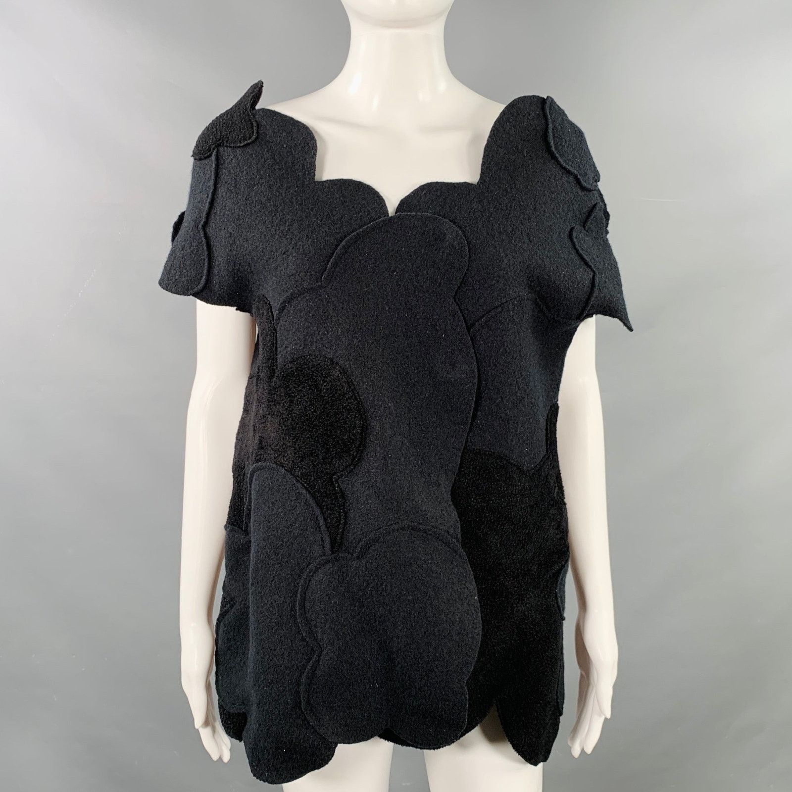 Emporio Armani Size 4 Black Virgin Wool Applique Sleeveless Casual Top Size S / US 4 / IT 40 - 1 Thumbnail