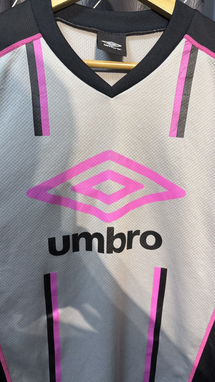 Umbro UMBRO JASPO GREY PINK JERSEY GRAPHIC Size US M / EU 48-50 / 2 - 4 Thumbnail