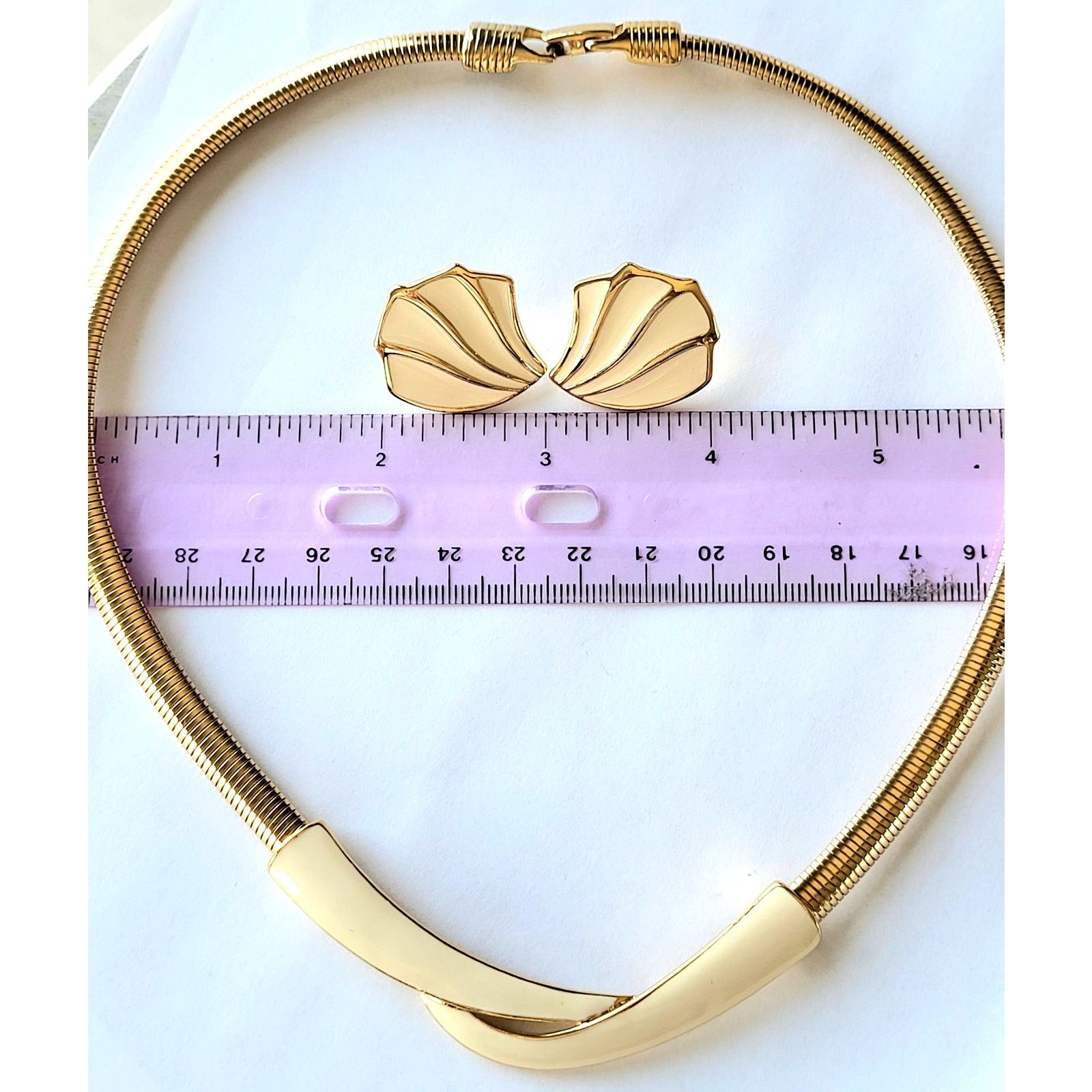 & Other Stories Vintage Glamour: Signed Trifari Set Gold Cream Enamel MCM Size ONE SIZE - 2 Thumbnail