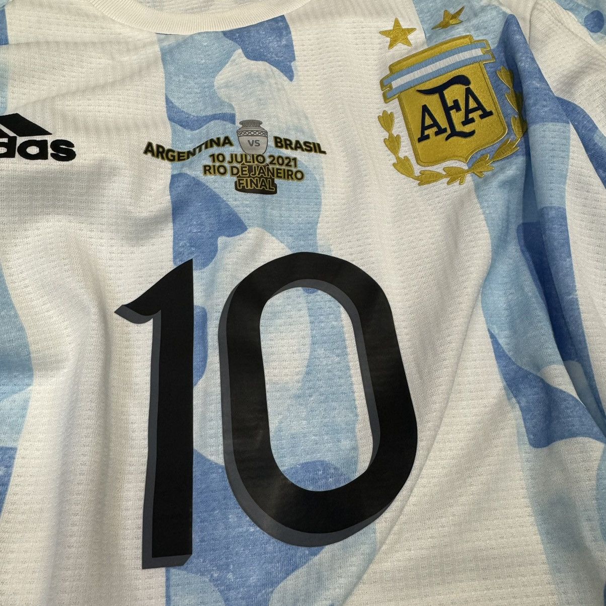 Adidas Argentina 2021 Copa America player issue Final #10 Messi Size US M / EU 48-50 / 2 - 4 Thumbnail