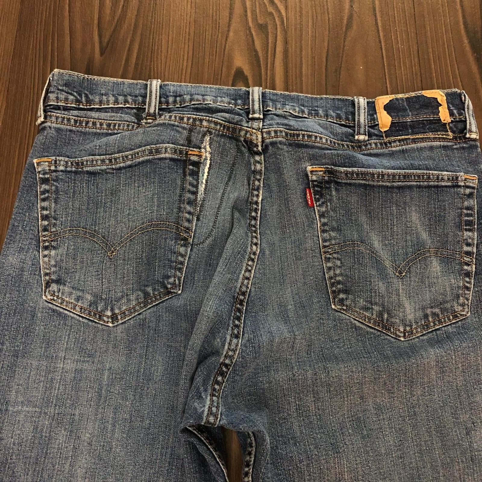 Levi's Men’s Levi’s Denim Jeans Size: 38x40 Size US 38 / EU 54 - 3 Thumbnail