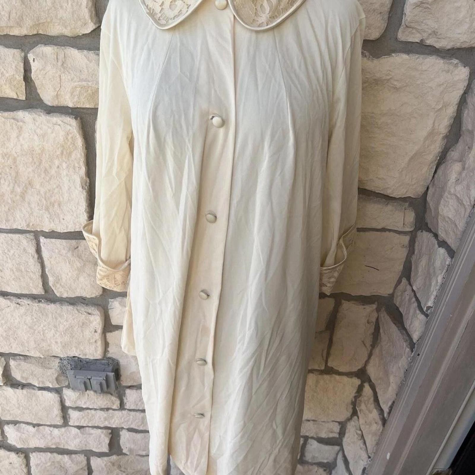 Other vintage 50s lace collar button up dress dress #lacedetails Size ONE SIZE - 1 Thumbnail