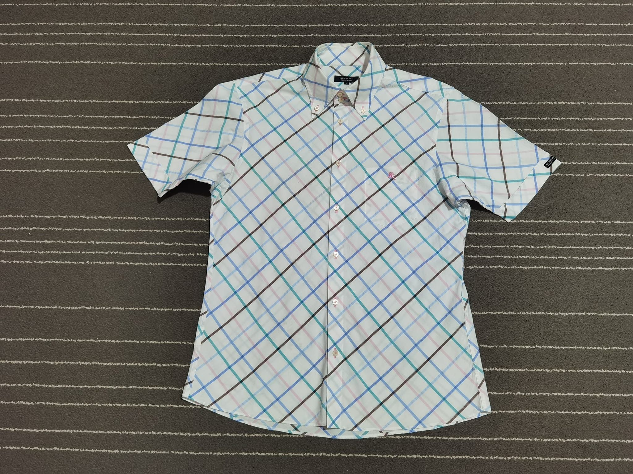 Burberry × Designer BURBERRY black label buttons up S 2109 Size US S / EU 44-46 / 1 - 1 Thumbnail
