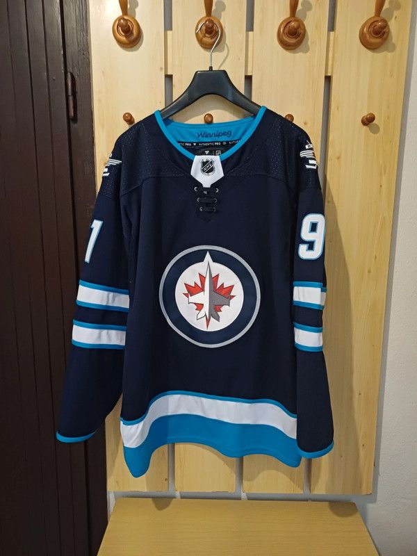 NHL × Vintage Fanatics Nhl Winnipeg Jets Hockey Jersey Size US M / EU 48-50 / 2 - 1 Thumbnail