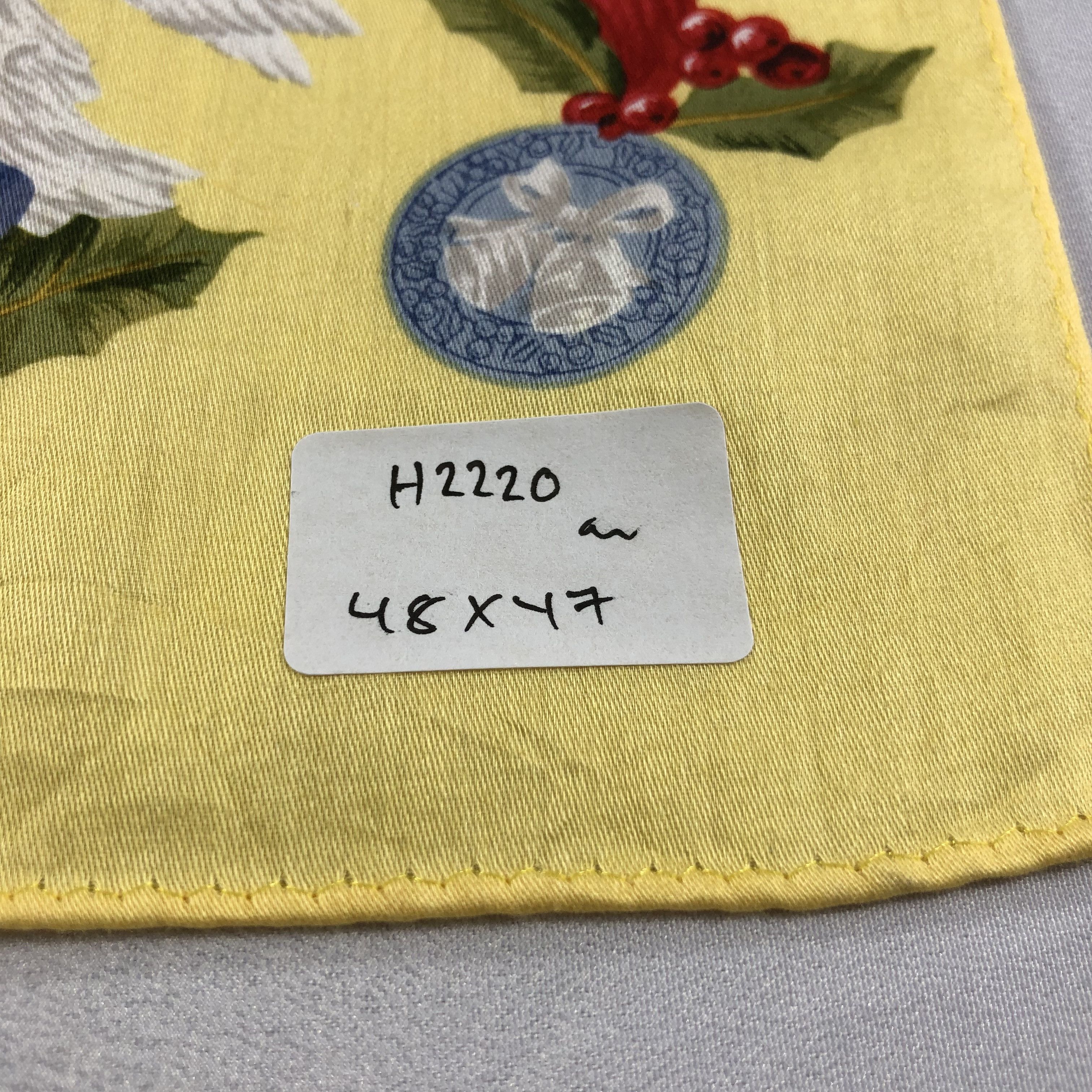 Vintage Wedgwood Handkerchief Neckerchief Bandana H2220 Size ONE SIZE - 10 Thumbnail