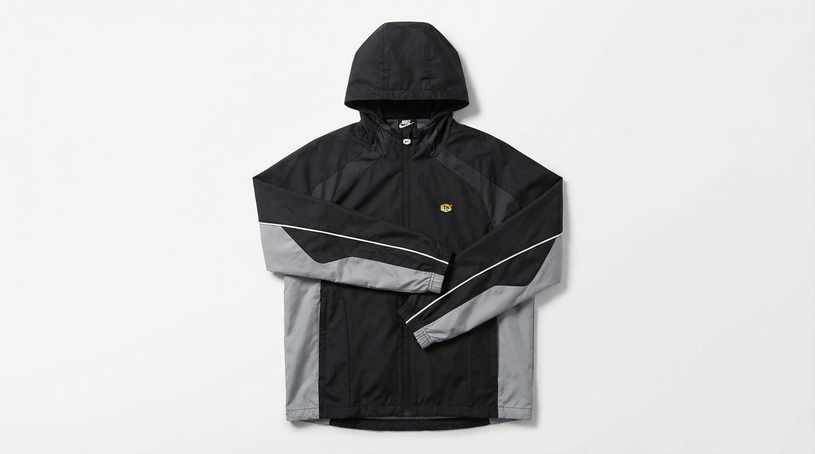 Nike Nike TN - Black and Grey Tn Air Hooded Jacket Size US M / EU 48-50 / 2 - 1 Thumbnail