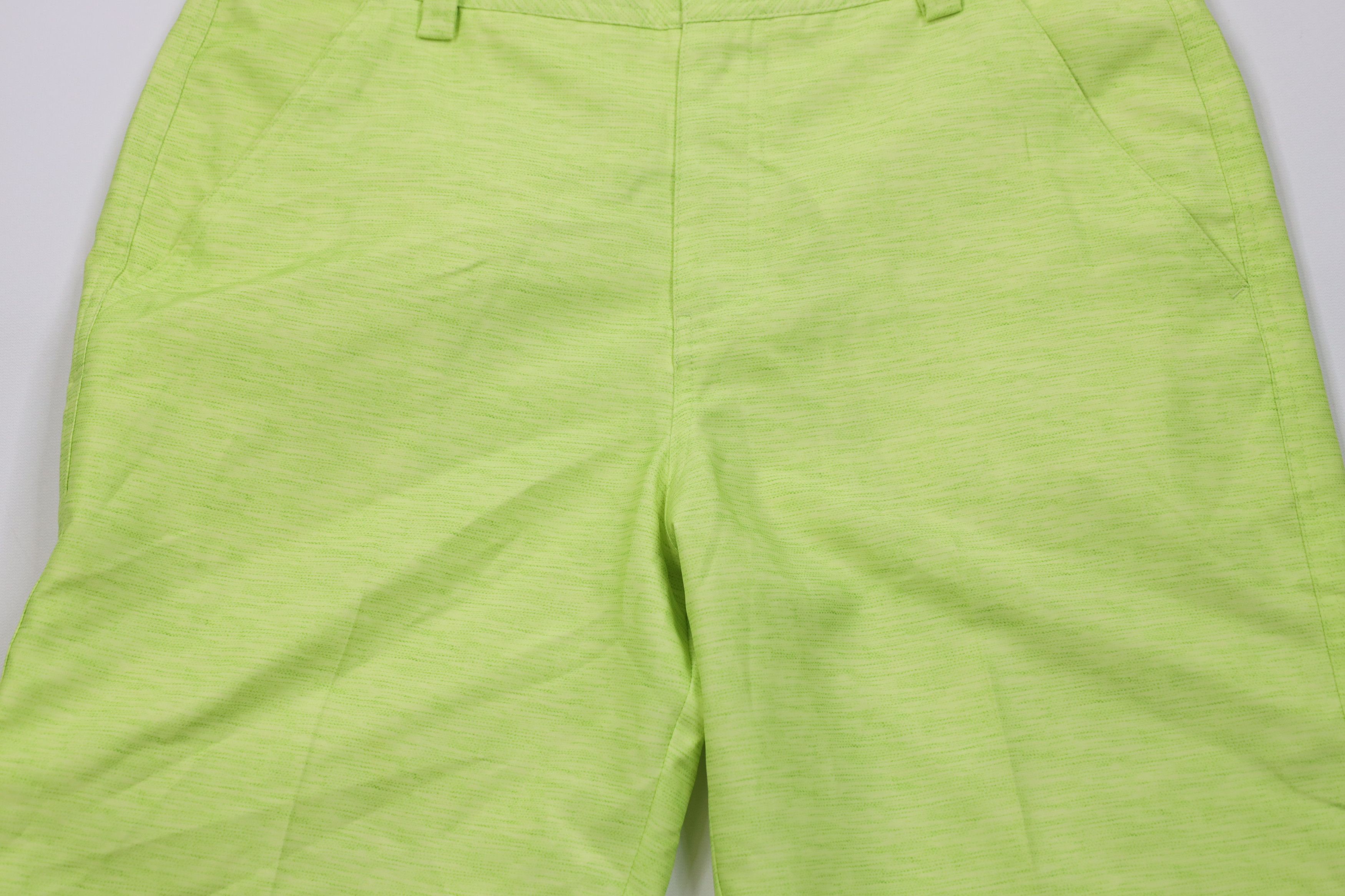 Puma × Vintage Puma Golf Cell Chambray Golfing Chino Shorts Lime Green Size US 30 / EU 46 - 3 Thumbnail