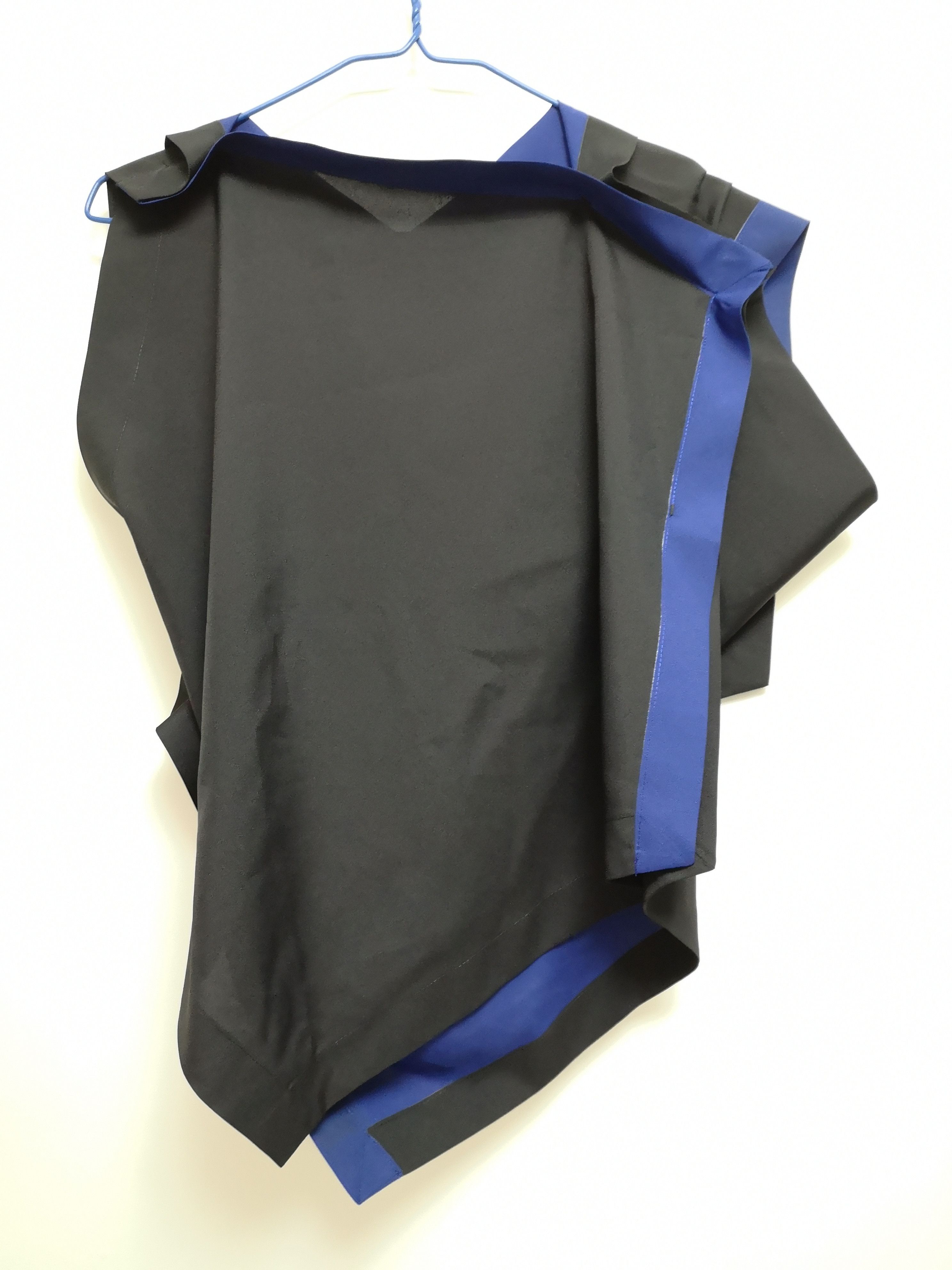 Issey Miyake Asymmetrical Sleeveless Top With Contrast Trim Size S / US 4 / IT 40 - 2 Thumbnail