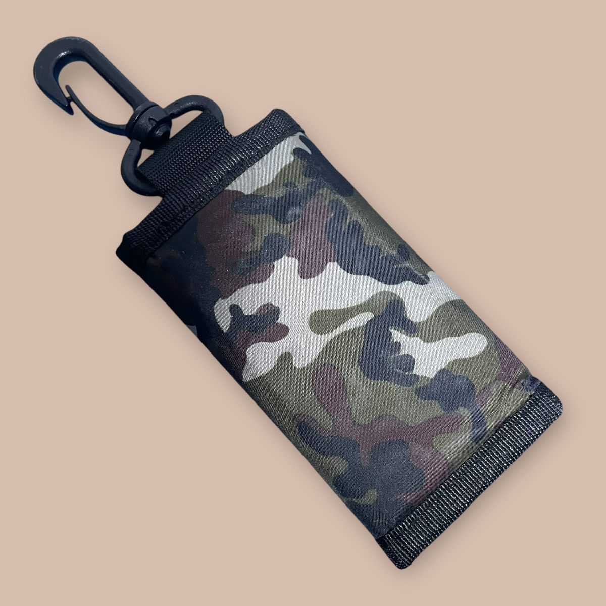 Mastermind Japan Mastermind Japan Camo Key Holder Size ONE SIZE - 2 Thumbnail