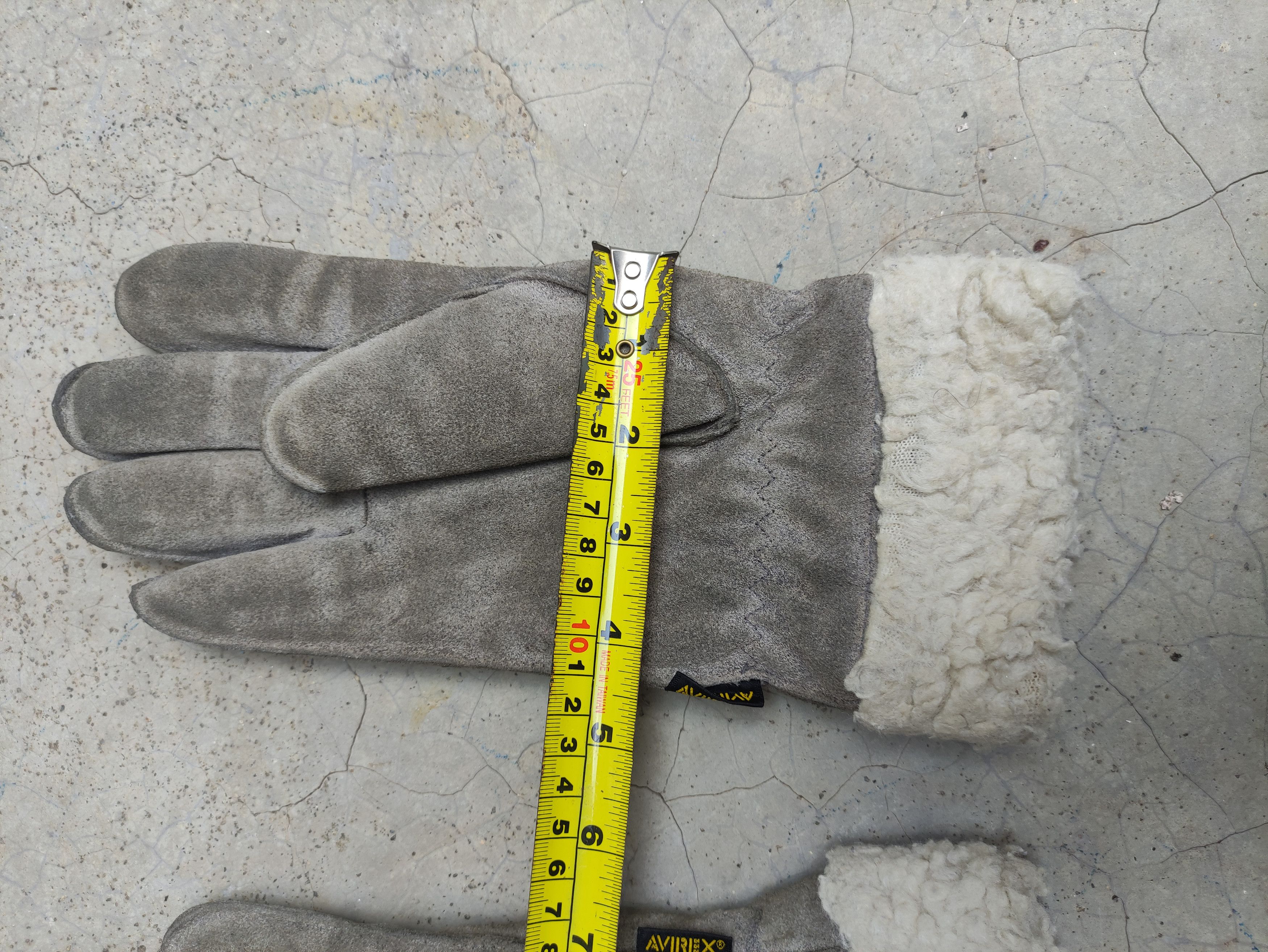 Avirex AVIREX AIR FORCE VINTAGE GLOVES SUEDE LEATHER/ FLEECE Size ONE SIZE - 14 Thumbnail