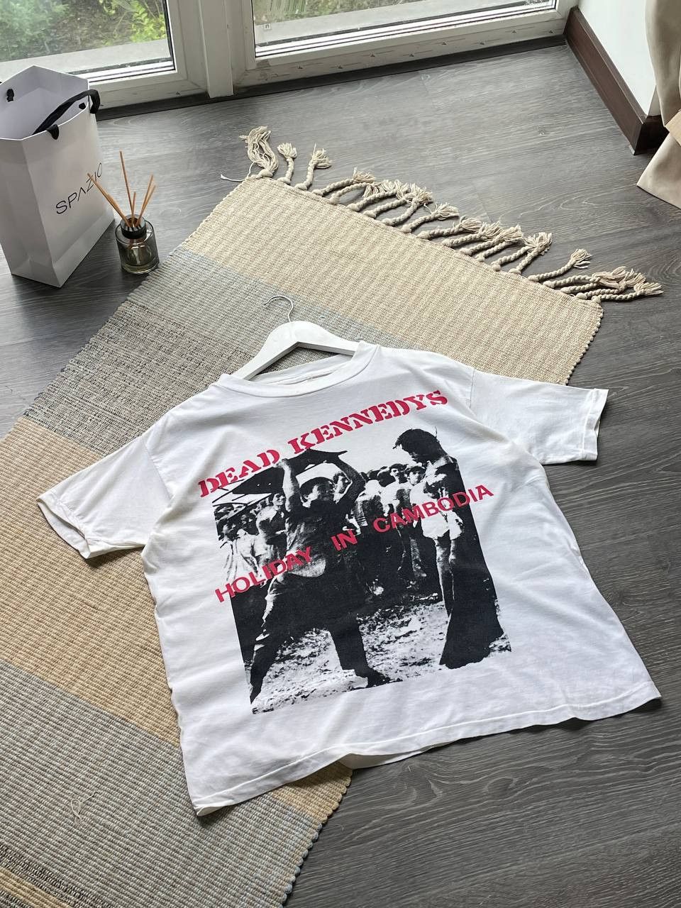 Band Tees Dead Kennedys Holiday In Cambodia Vintage 80s Punk Rock Tee Size US M / EU 48-50 / 2 - 10 Thumbnail