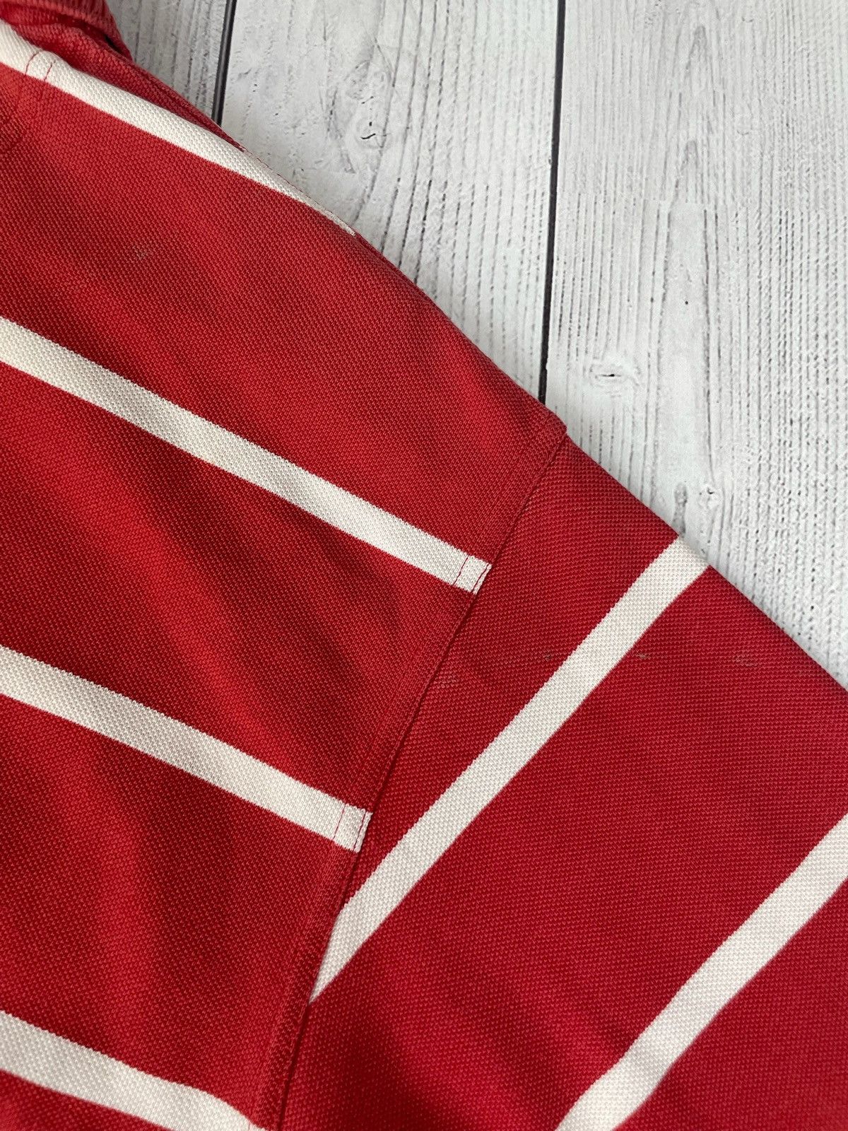 Vintage Vintage Dubai rugby polo red striped size XL Size US XL / EU 56 / 4 - 7 Thumbnail