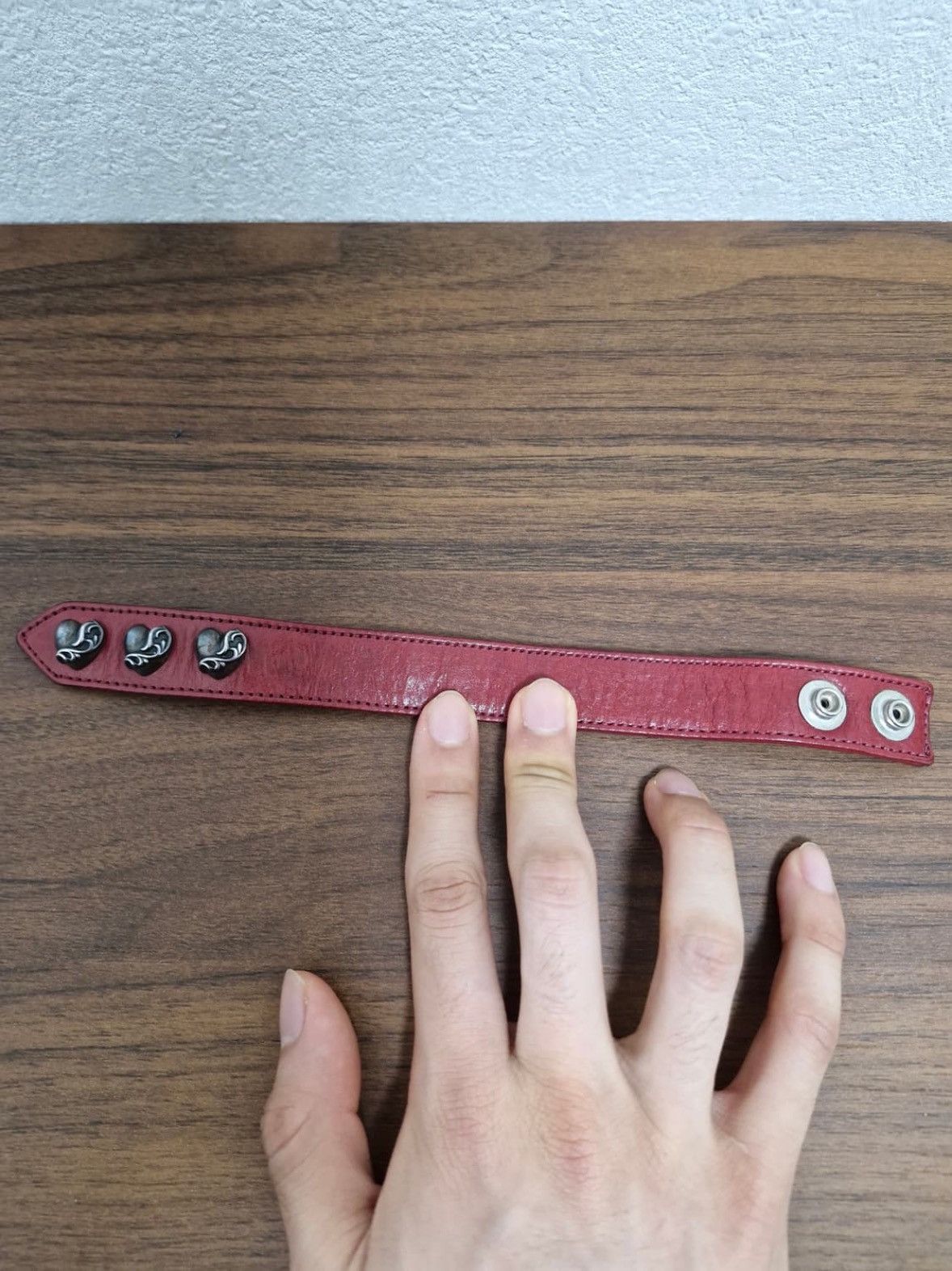 Chrome Hearts *rare* 3 Heart Button Red Leather Bracelet Size ONE SIZE - 7 Thumbnail