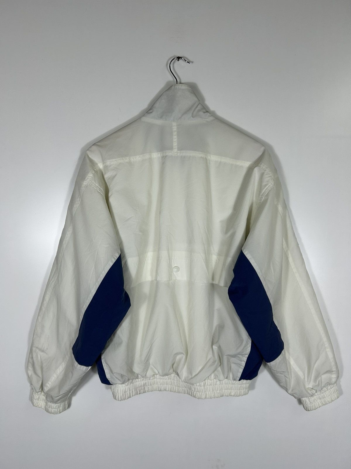 Sergio Tacchini Vintage Sergio Tacchini Track Jacket – Logo Tape Windbreaker Size US L / EU 52-54 / 3 - 13 Thumbnail