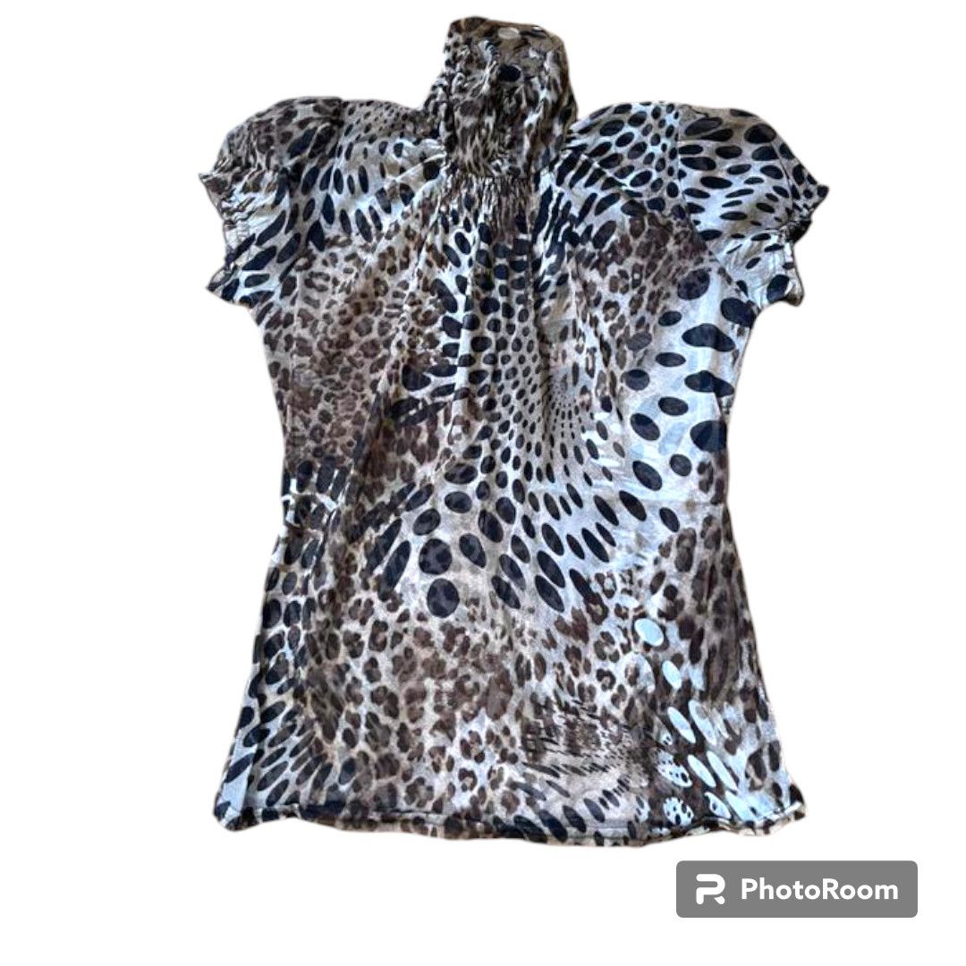 Japanese Brand Leopard tshirt leopart top sz s/m turtleneck Size M / US 6-8 / IT 42-44 - 1 Thumbnail