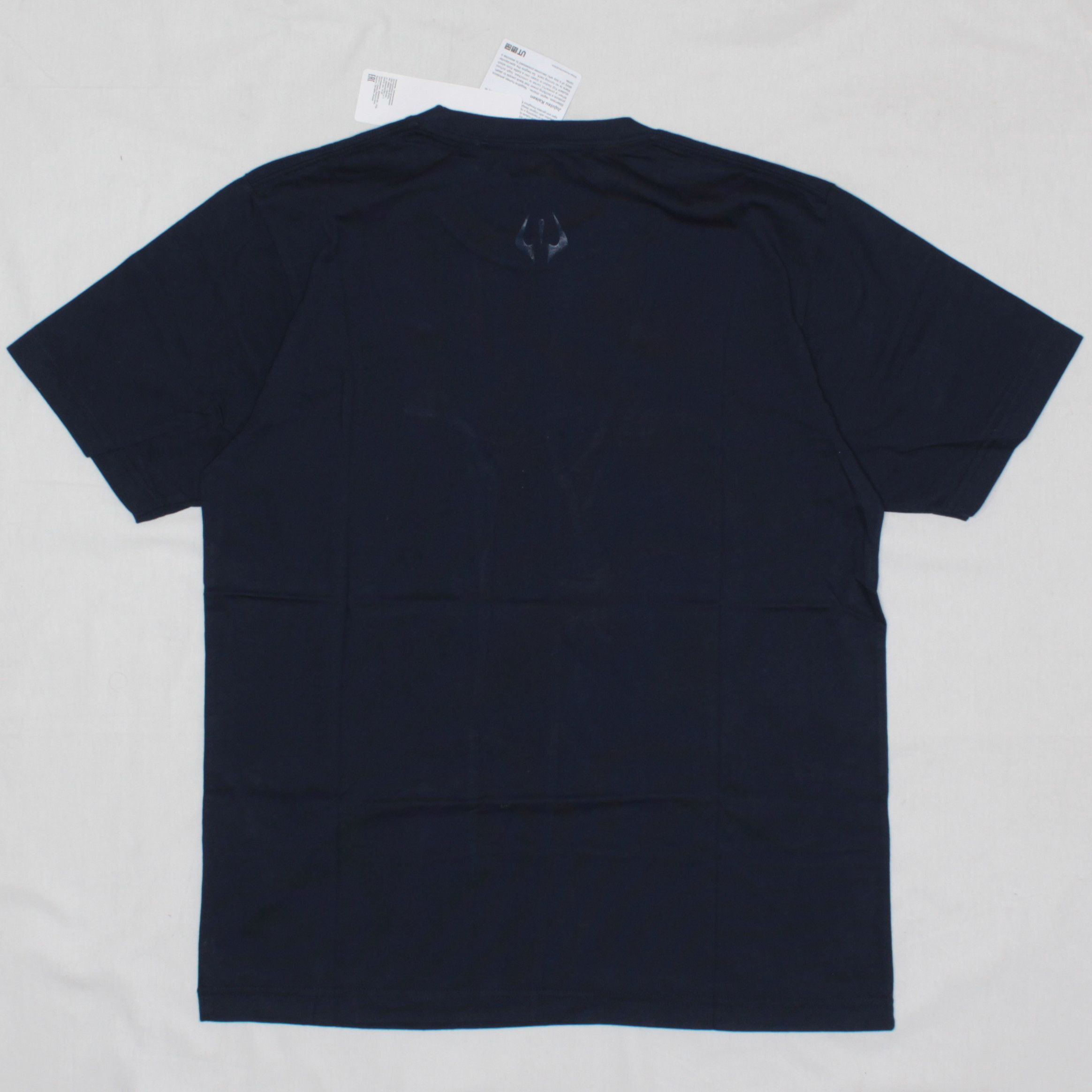 Uniqlo New UNIQLO X Jujutsu Kaisen Uniqlo Tee Itadori Navy UT Mango Size US S / EU 44-46 / 1 - 3 Thumbnail