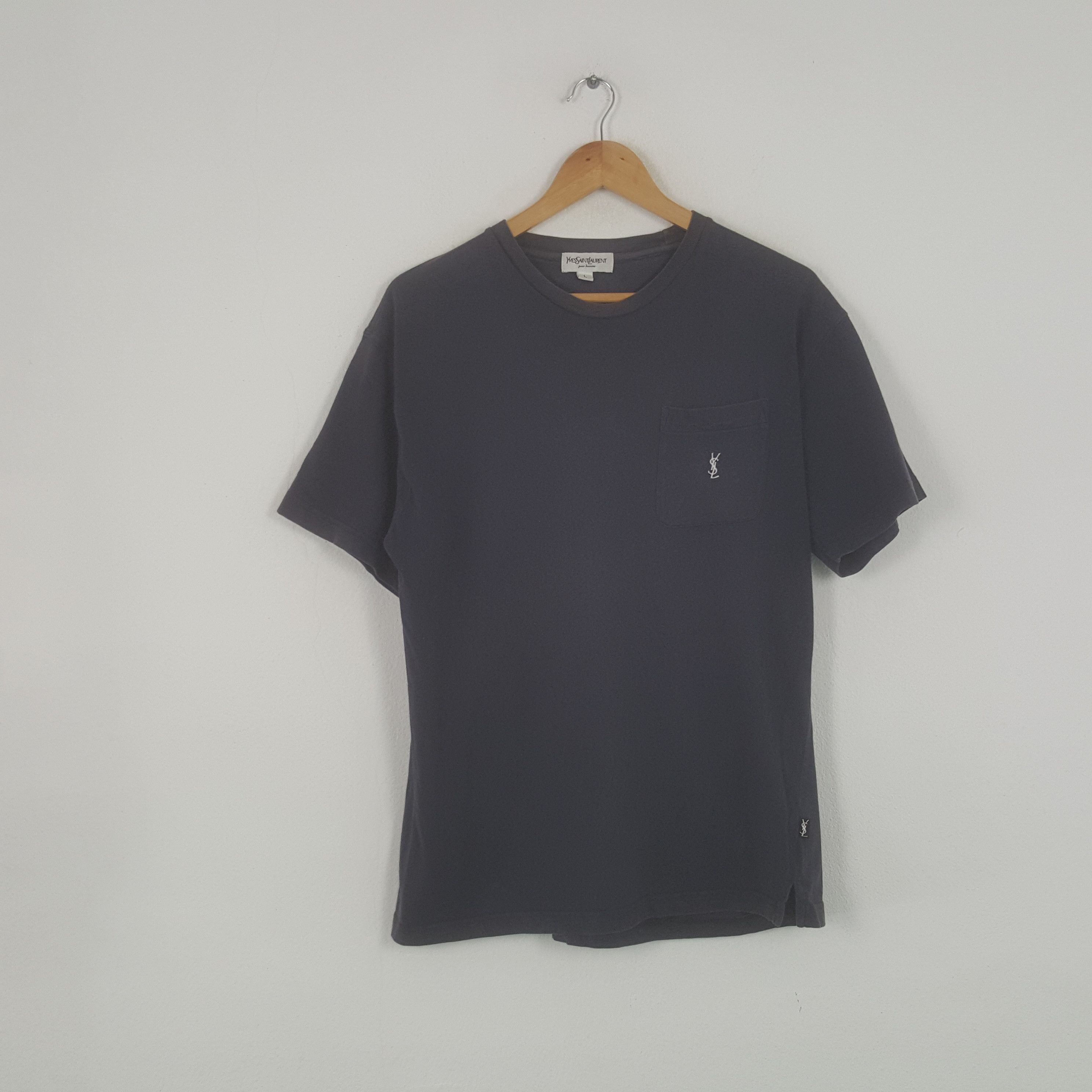Vintage × Yves Saint Laurent Vintage Yves Saint Lauren Italian Brand Small Logo Tshirt Size US L / EU 52-54 / 3 - 1 Thumbnail