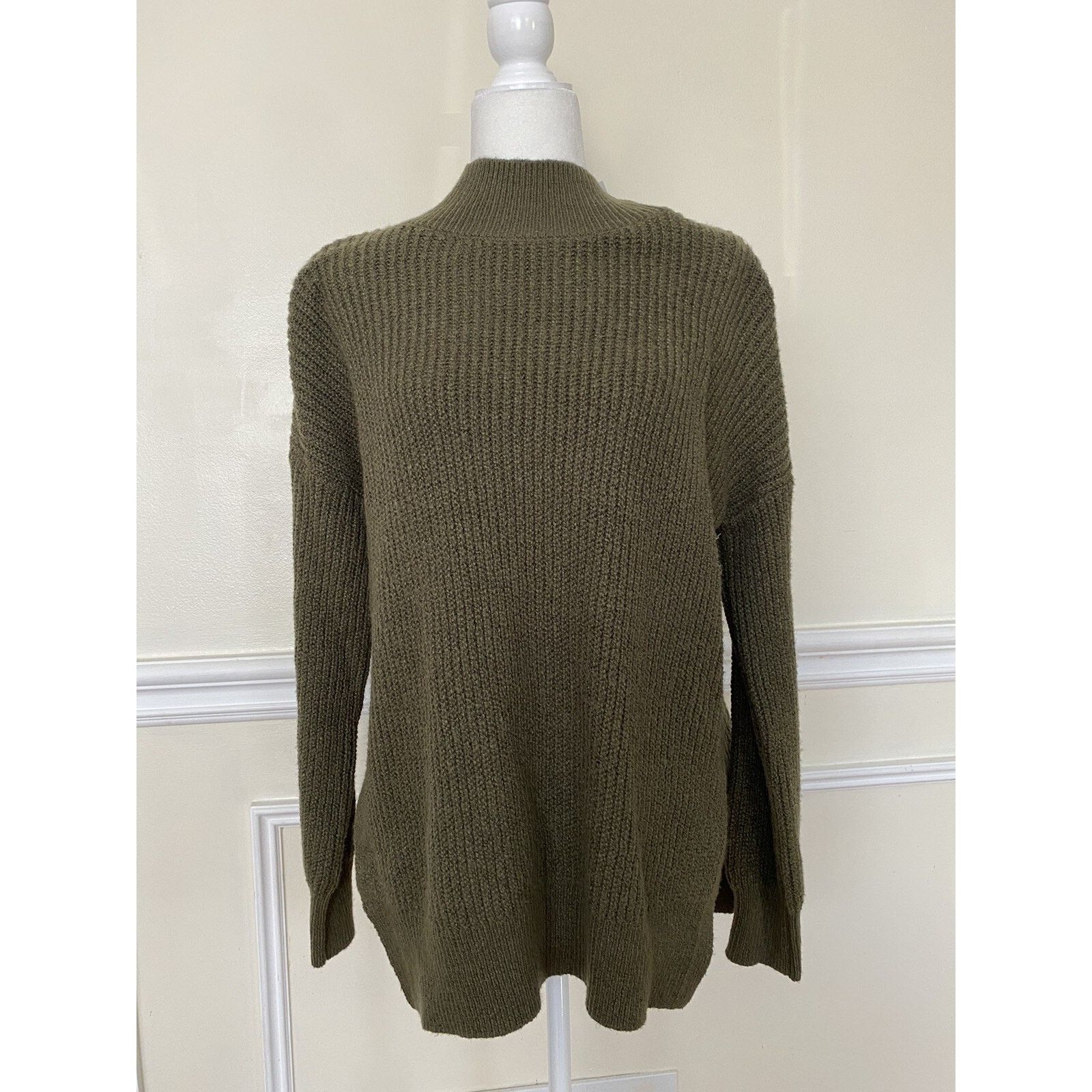 & Other Stories Abound Woman's Olive Night Pullover Sweater Small A003531 Size S / US 4 / IT 40 - 1 Thumbnail