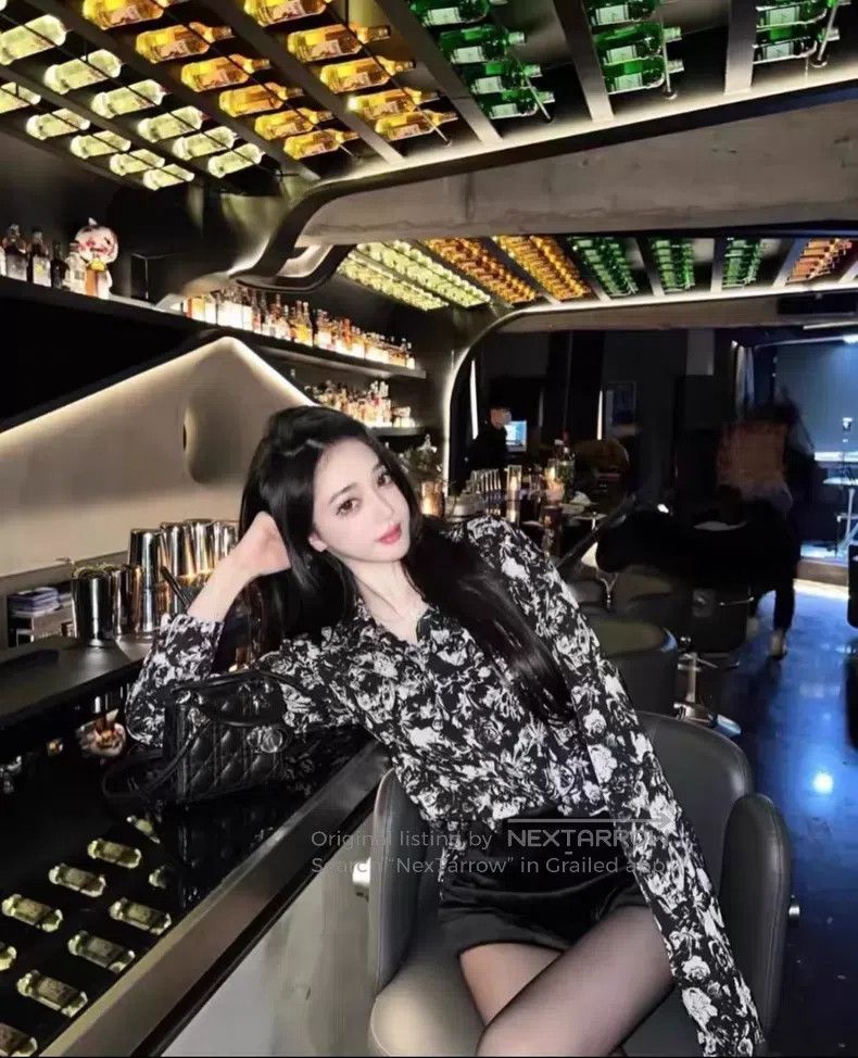 Saint Laurent Paris Saint Laurent Paris size 37 French Rose Shirt Size US S / EU 44-46 / 1 - 6 Thumbnail